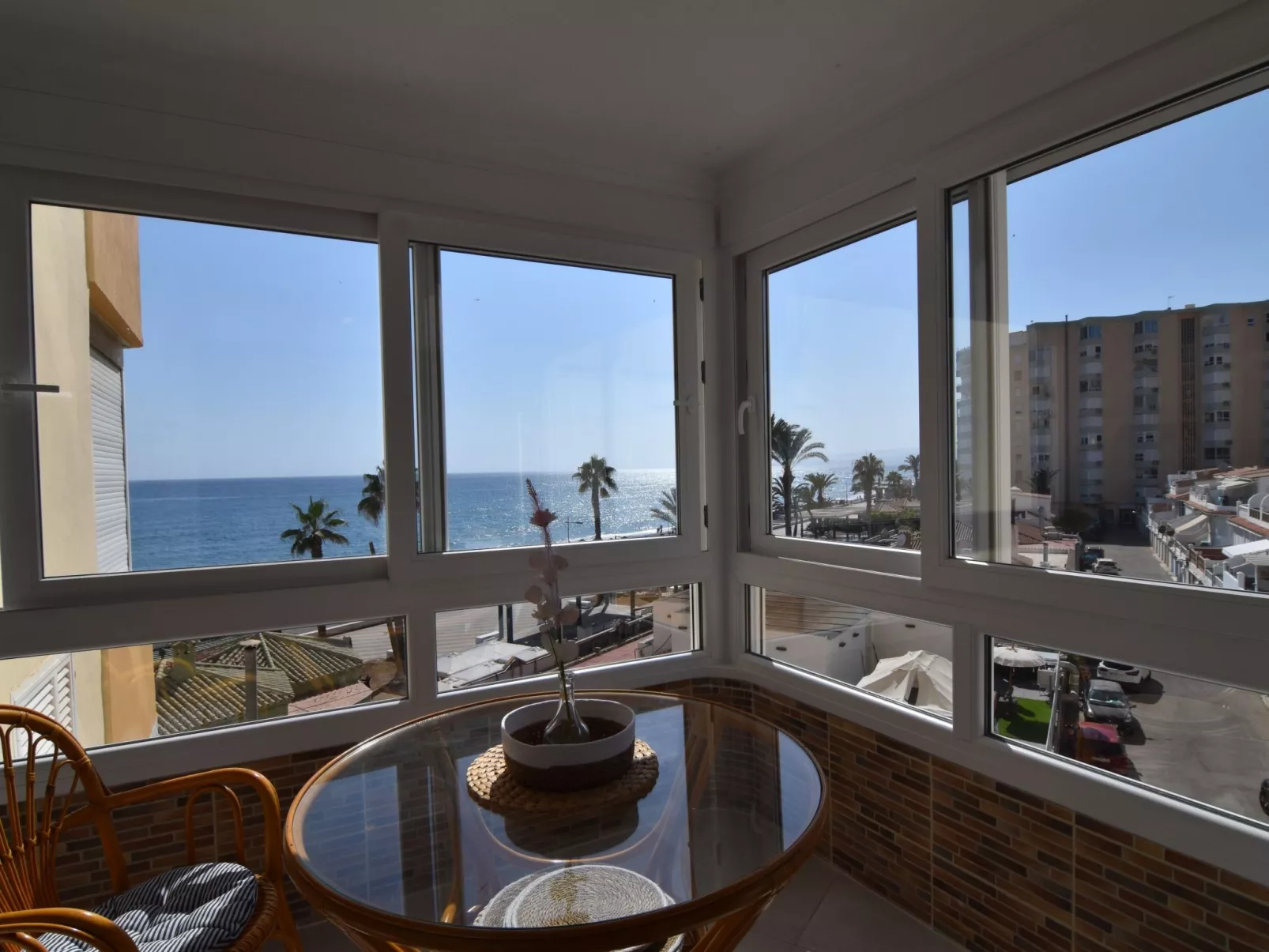 Studio Europa beachfront-Buiten