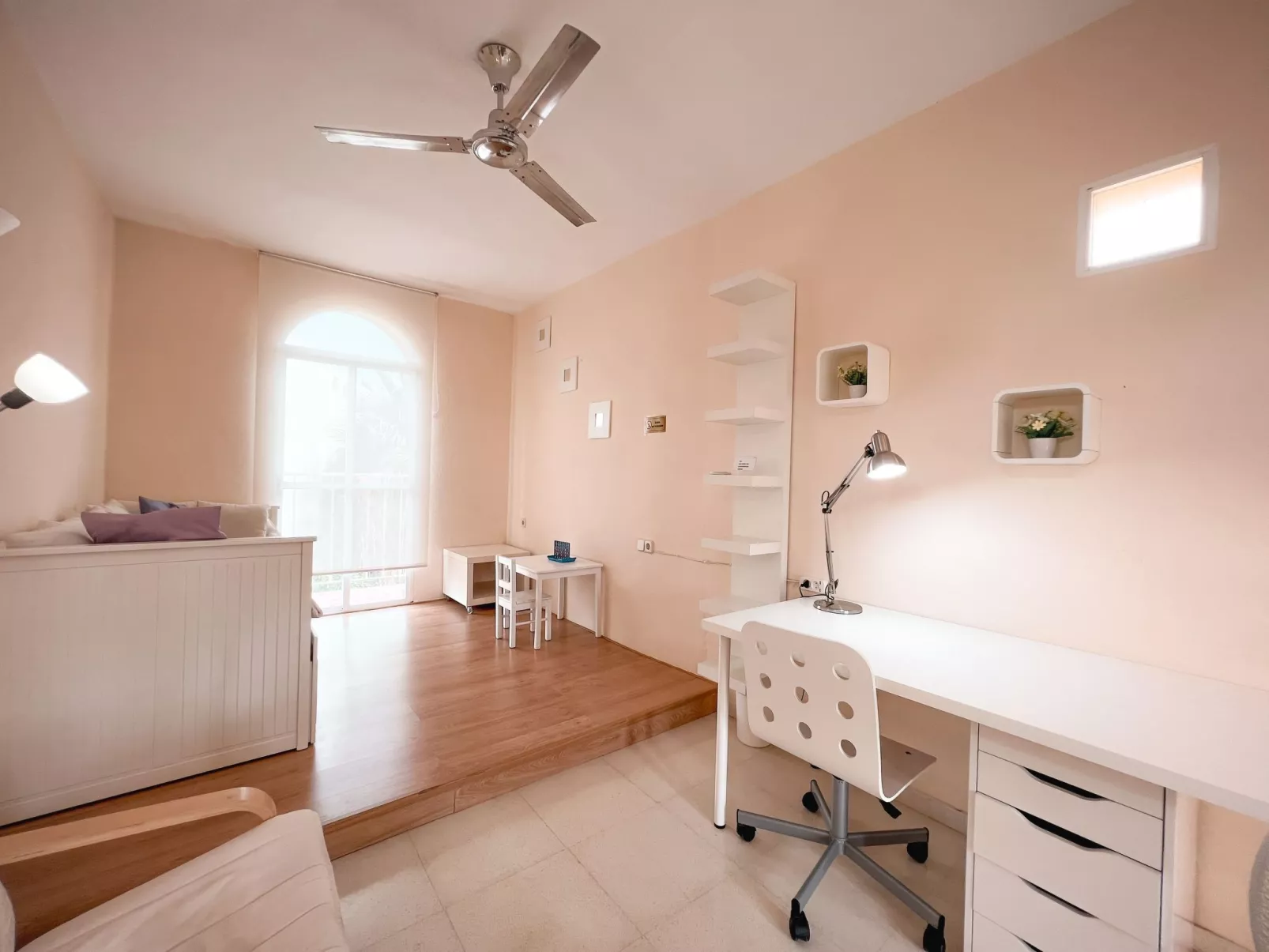 Schöne Villa, großer Pool und Garten-Binnen