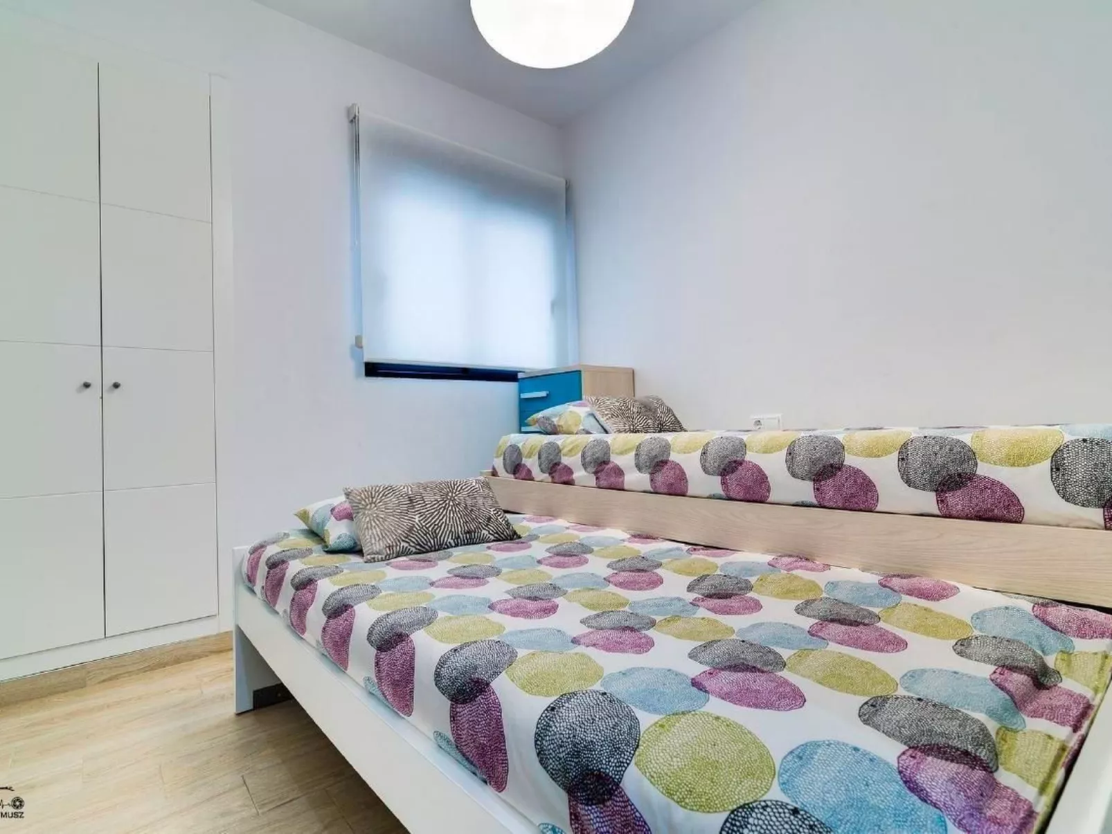 "Pinada Beach" mit Schwimmbad-Binnen