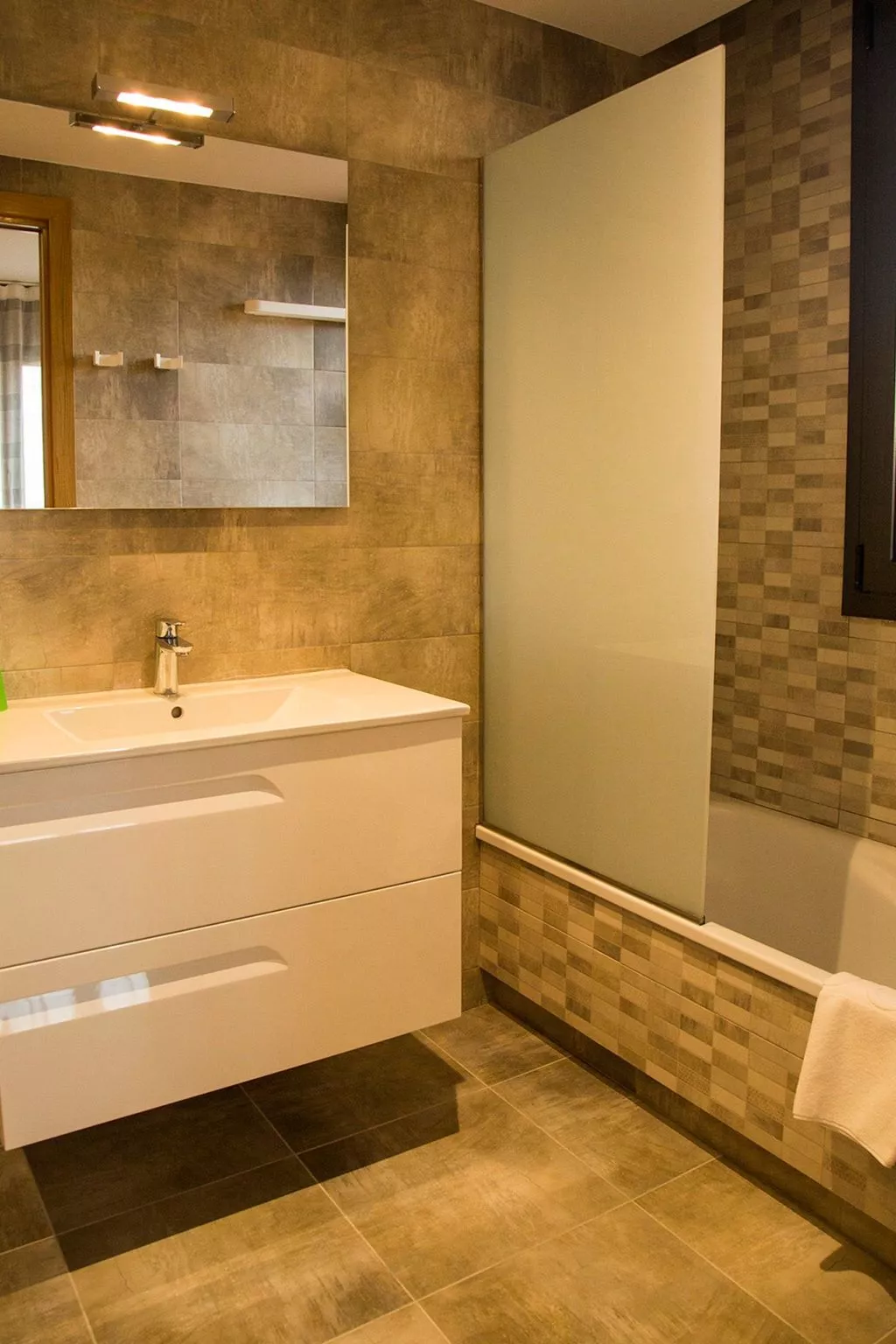 Medes Mar 4 mit Privatem Pool-Binnen