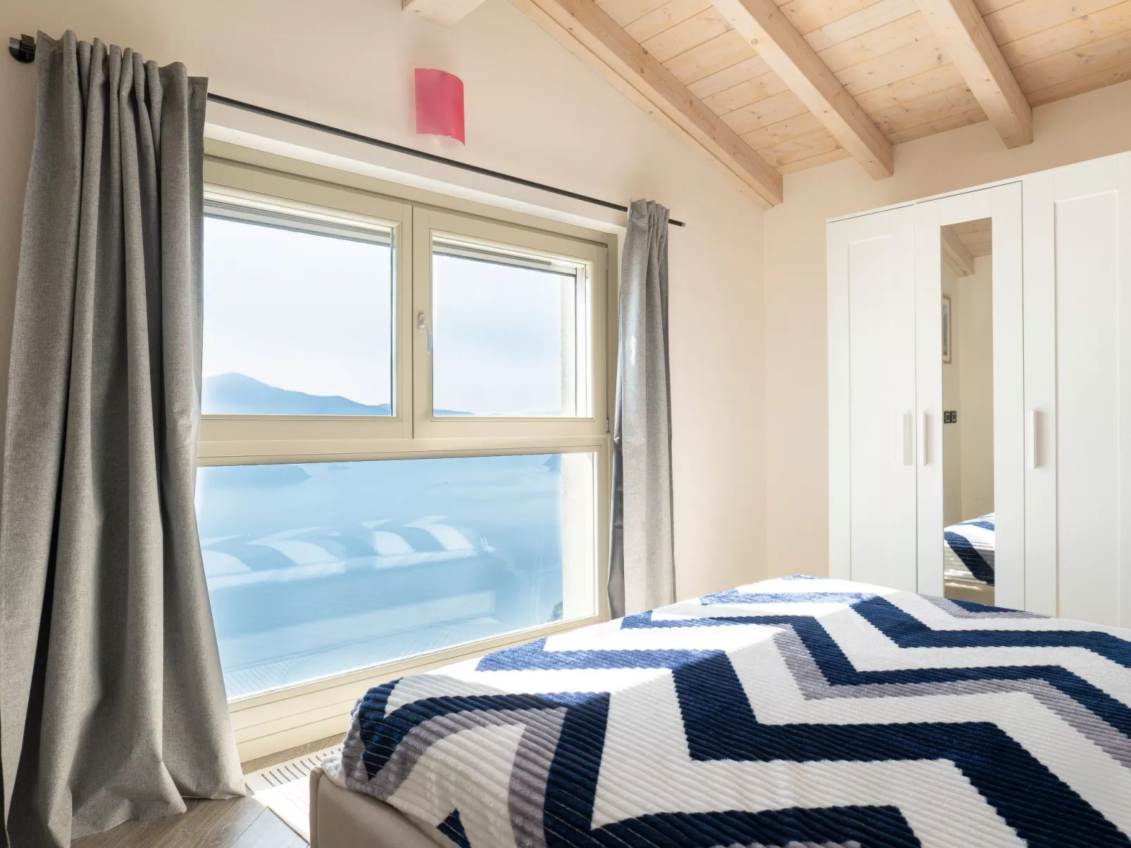 Cherubino 2", Dreizimmerwohnung mit Pool und Terrasse-Binnen