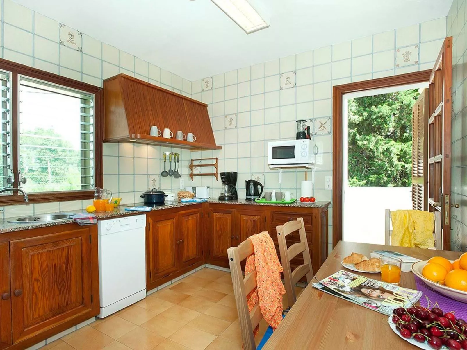 Villa 800 m vom Zentrum von Pollença entfernt-Image-tags.info