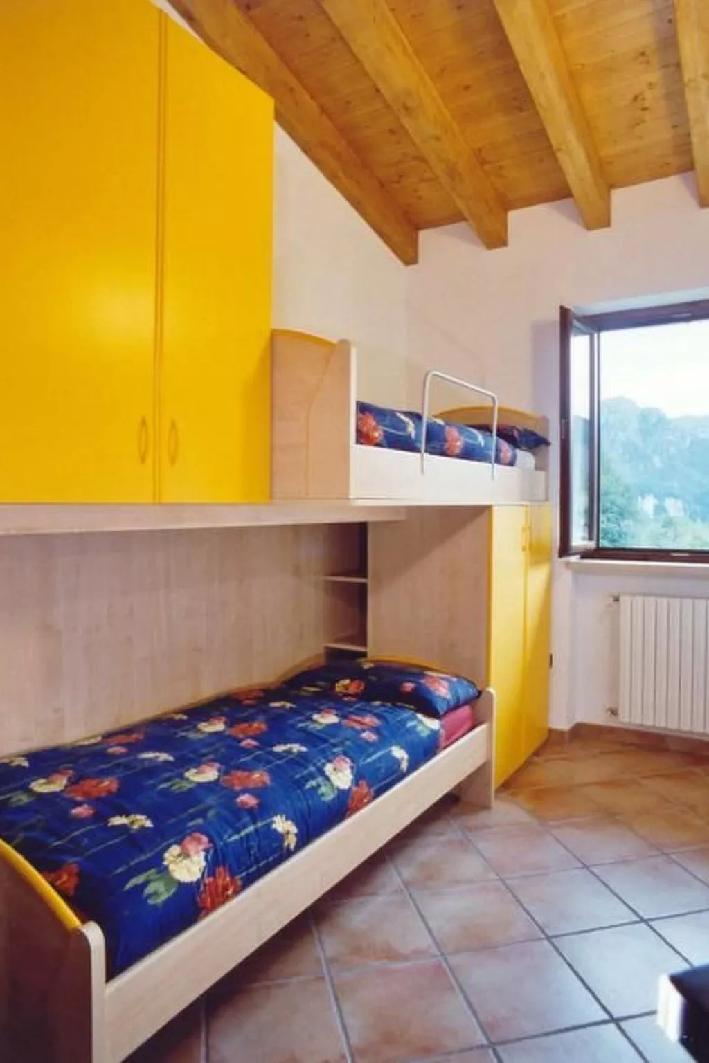 Drei-Zimmer-Wohnung mit Garten-Binnen