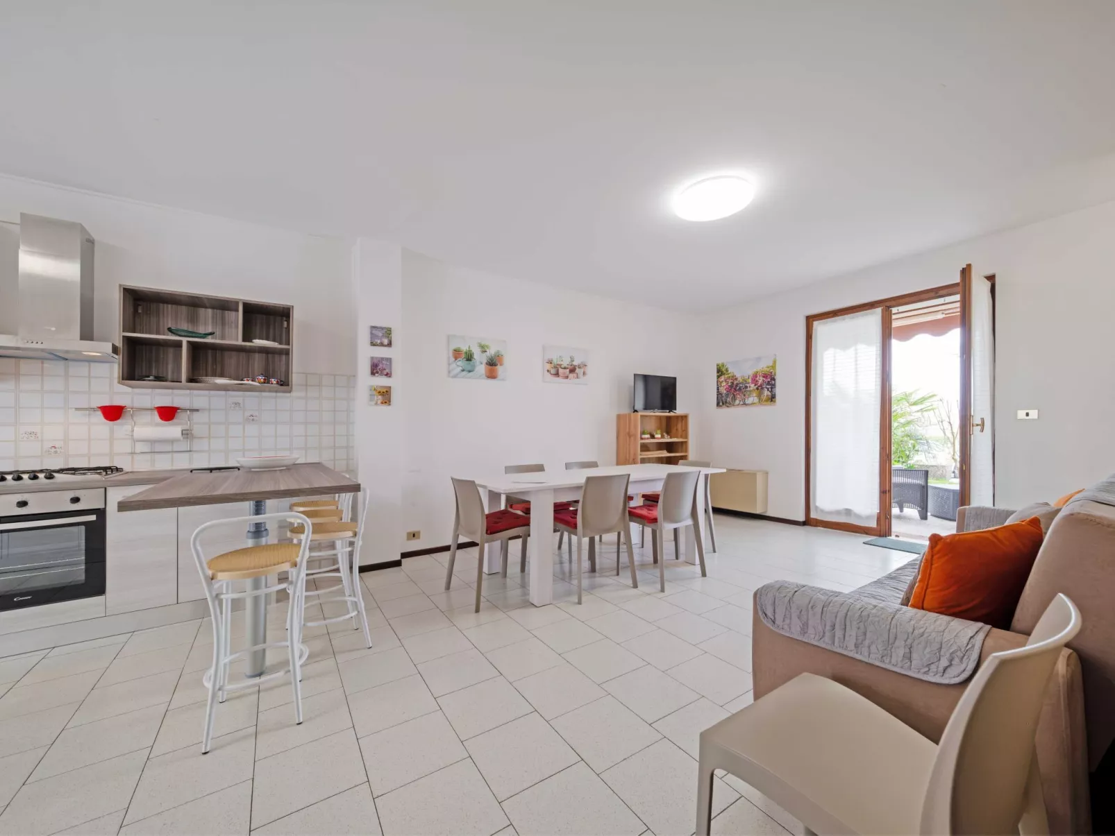 Casa Ruby - Geräumige Wohnung mit Pool-Binnen