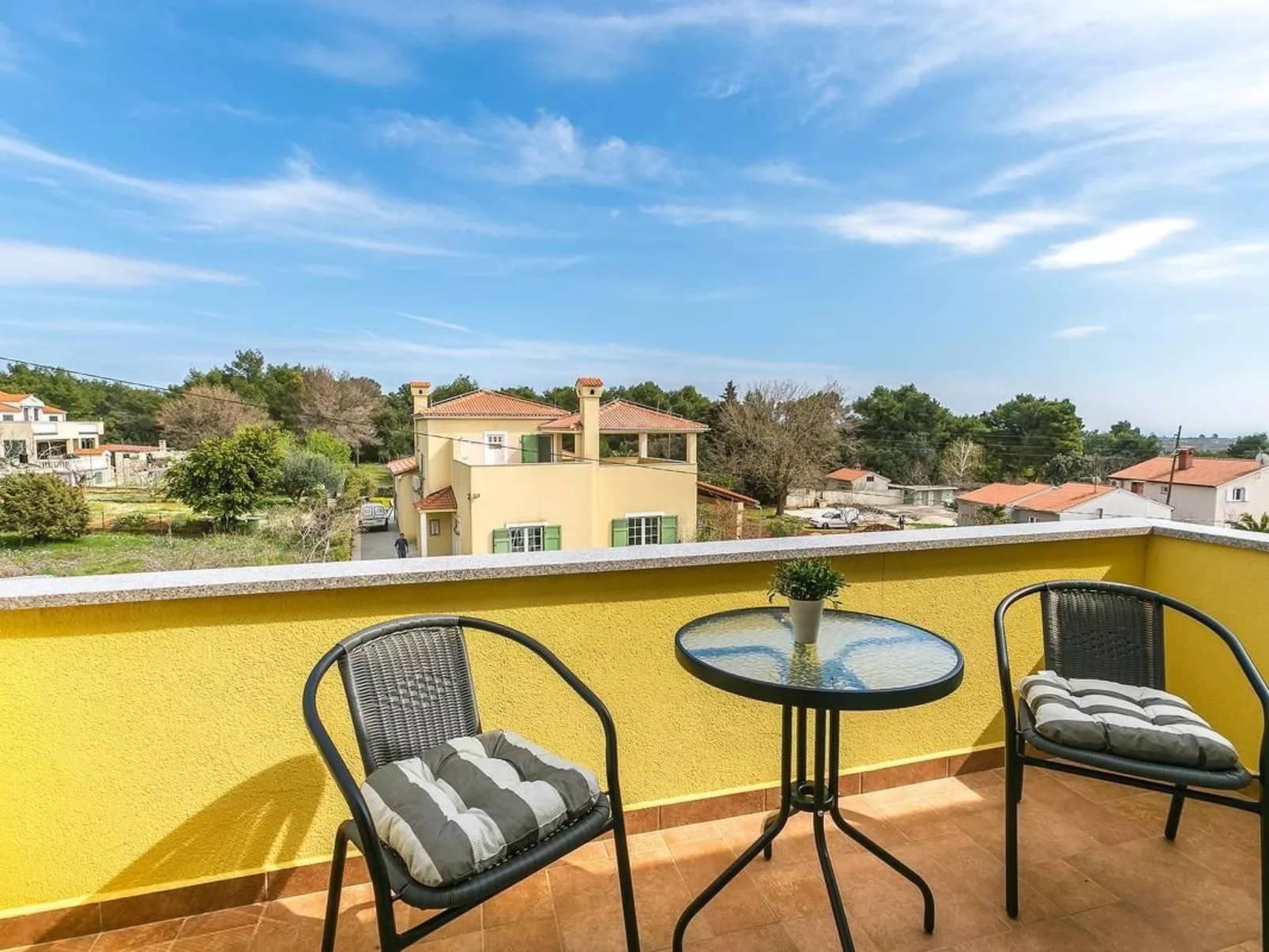 Für 4 Personen ca. 35 m&sup2; in Medulin, Istrien (Medulin und Umgebung)-Buiten