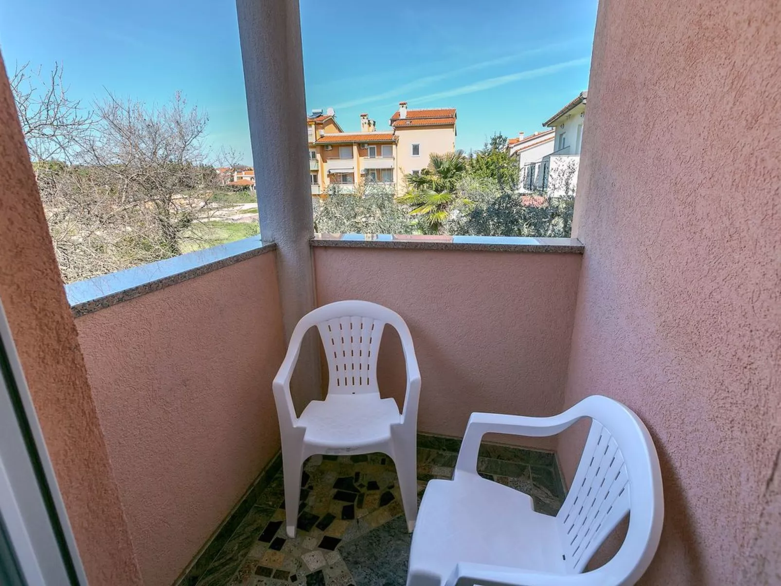 Für bis zu vier Personen, 400m vom Sandstrand-Image-tags.info