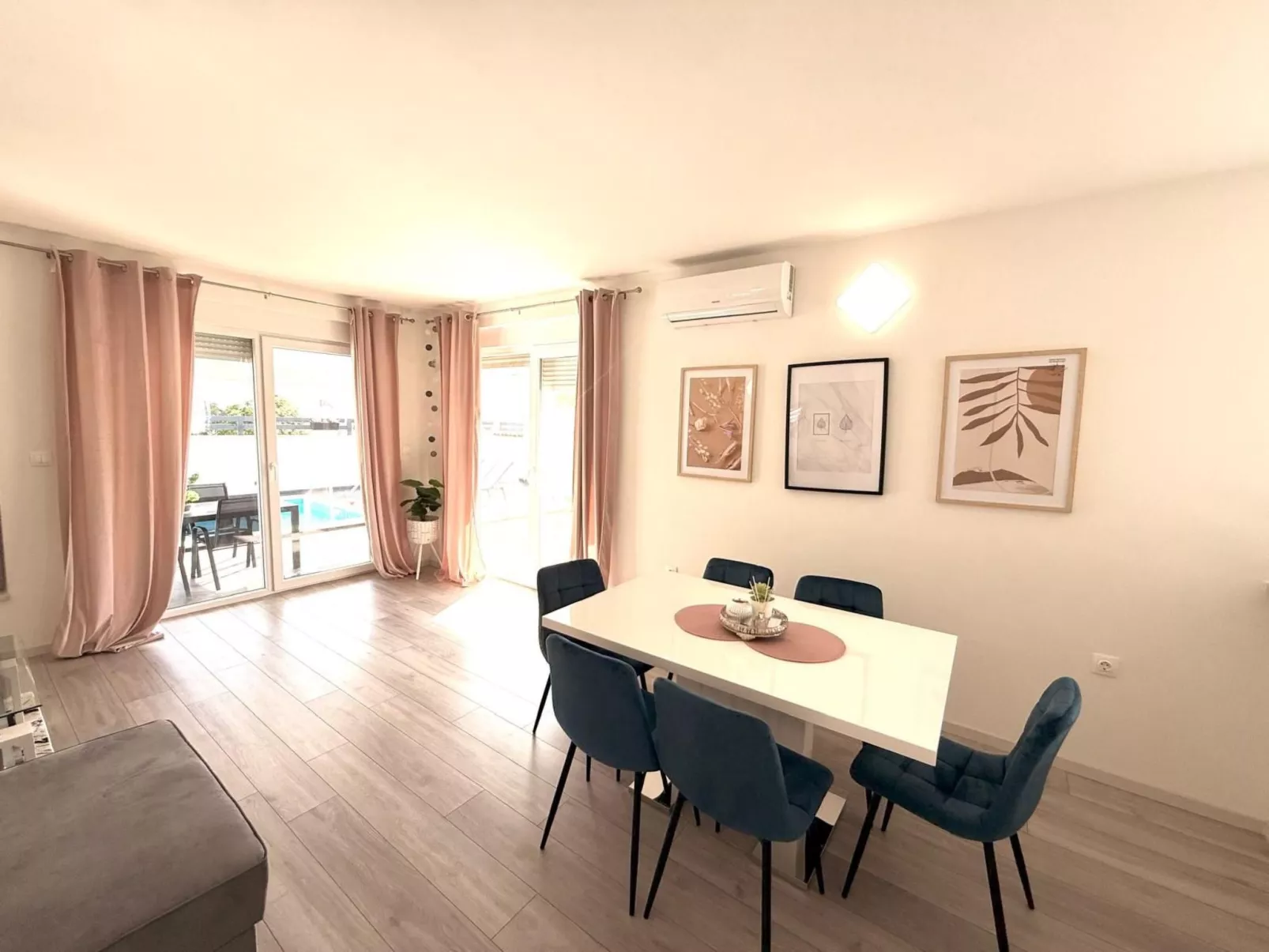 Villa Sarah-Image-tags.info