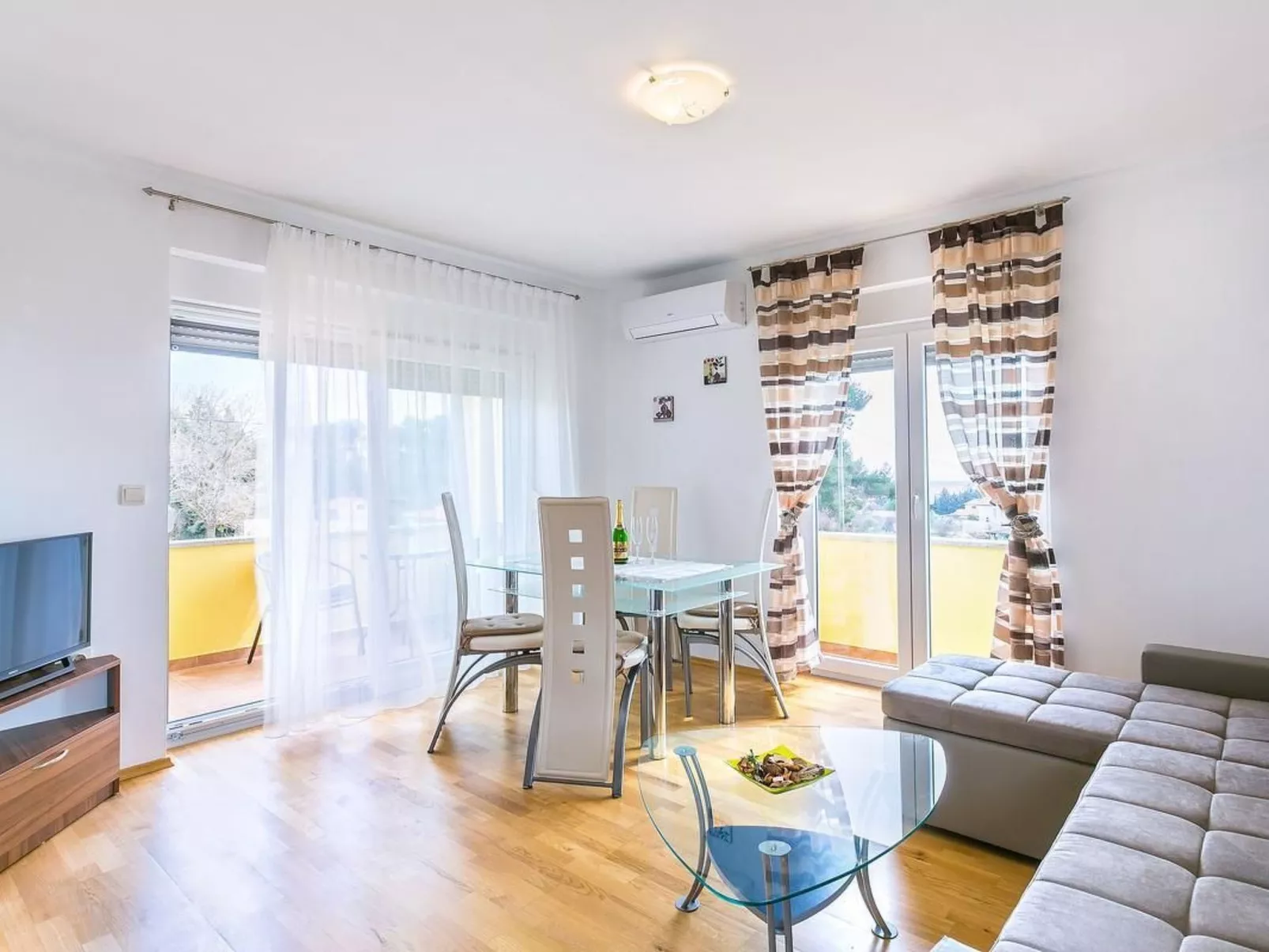 Für 4 Personen ca. 45 m&sup2; in Medulin, Istrien (Medulin und Umgebung)-Binnen