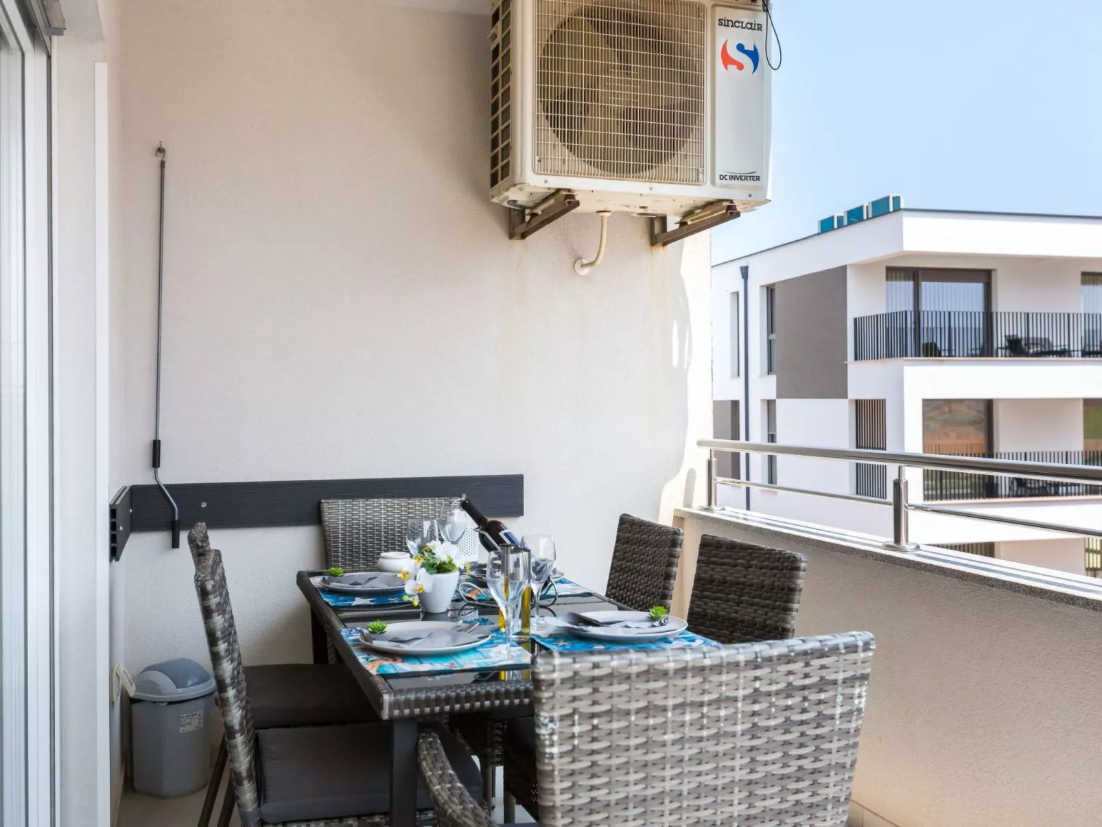 Für 7 Personen ca. 75 m&sup2; in Medulin, Istrien (Medulin und Umgebung)-Buiten