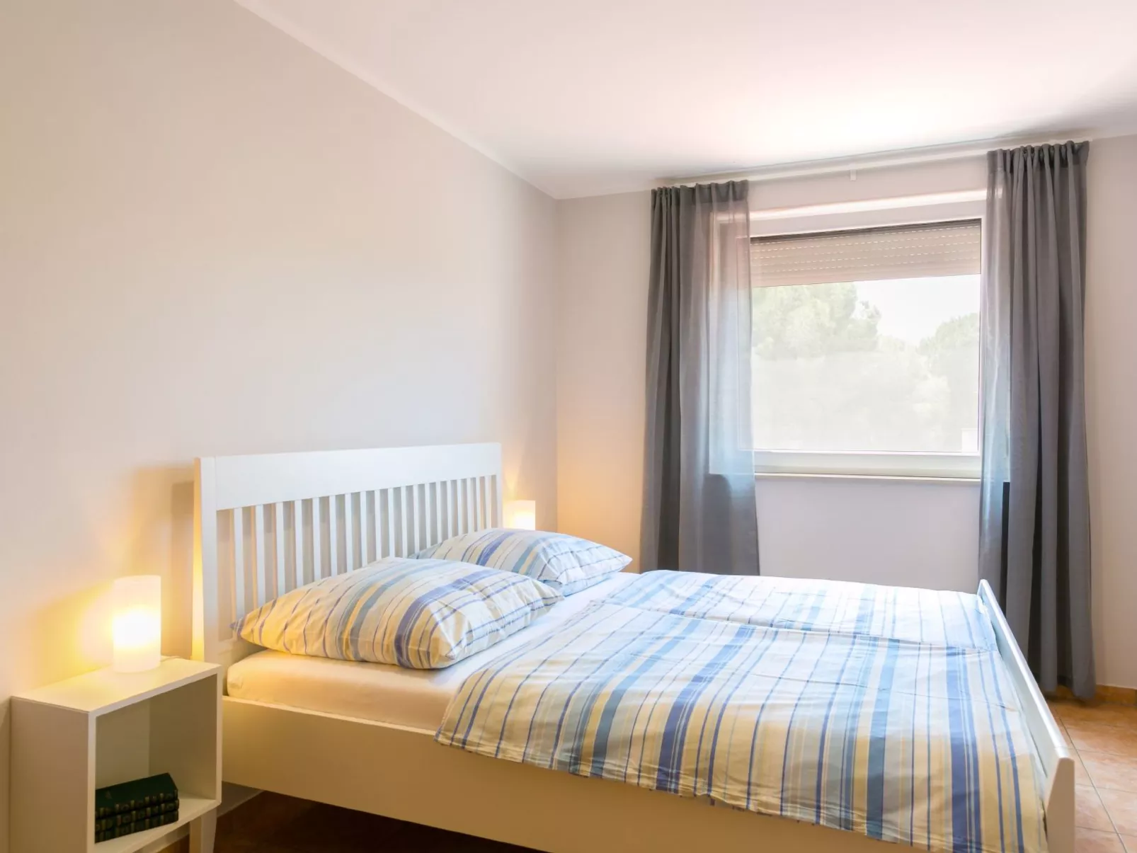 Wohnung "Pinia 2" mit Balkon-Binnen