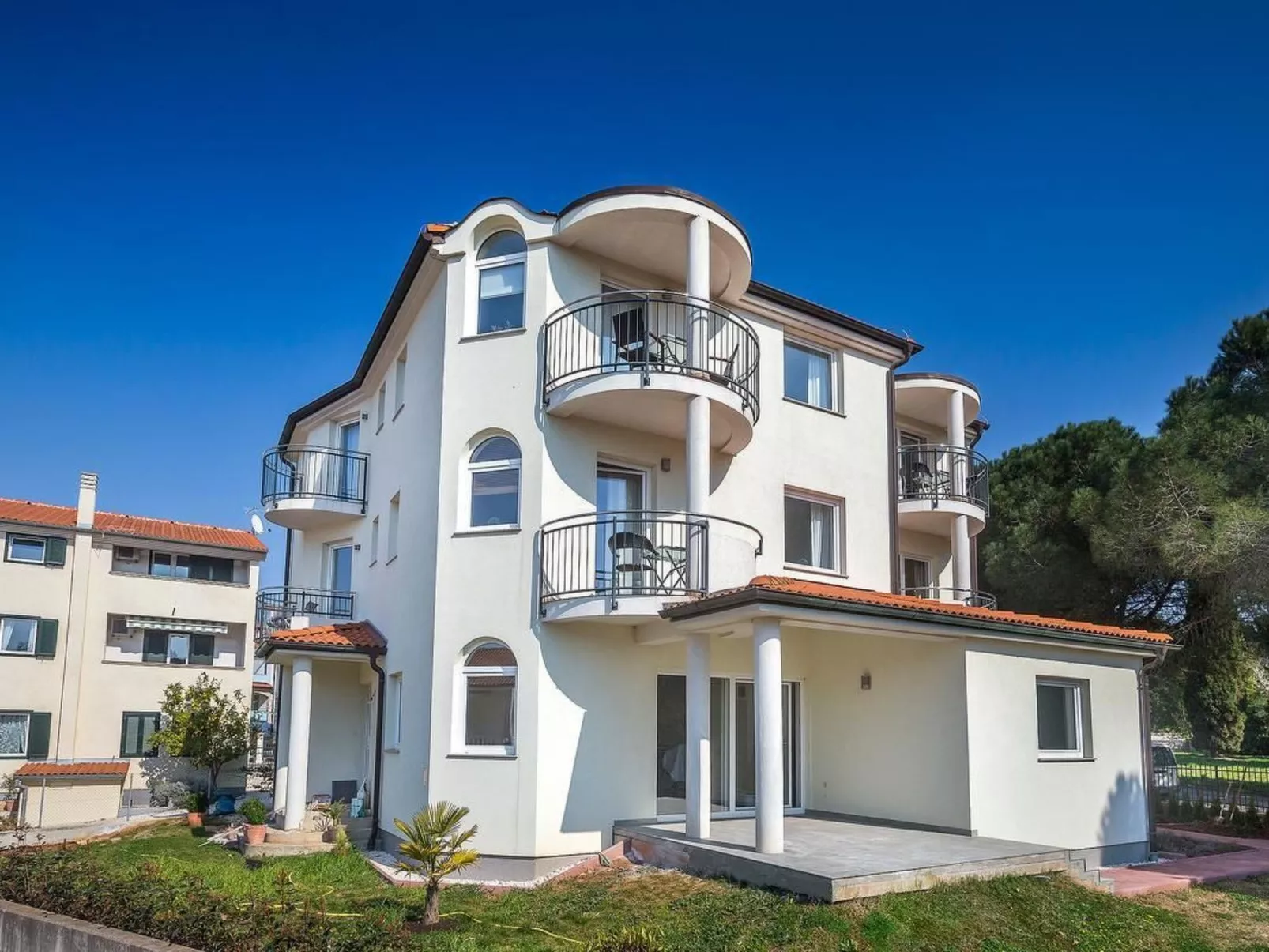 Wohnung "Pinia 1" mit Balkon-Buiten