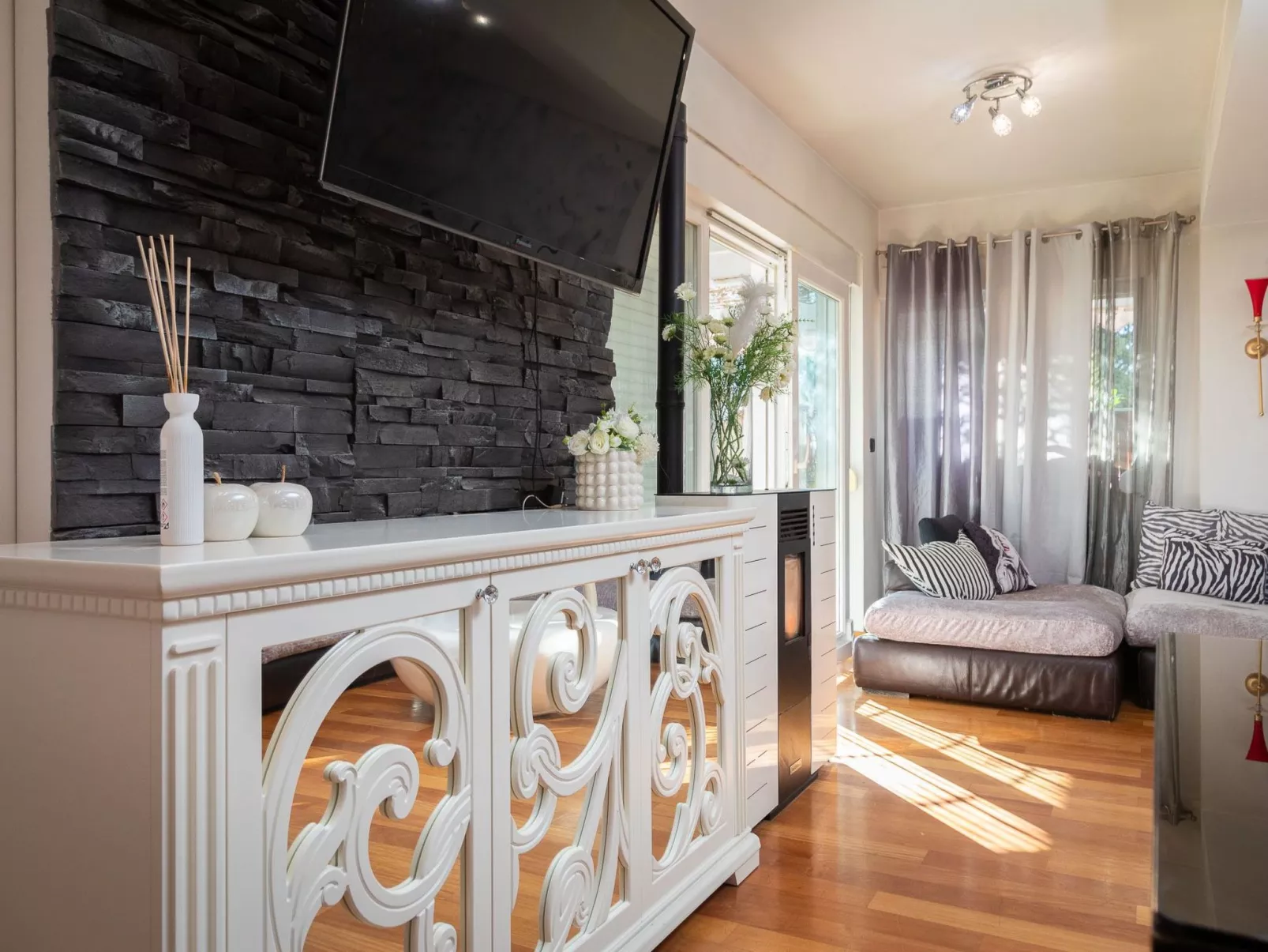 Appartement am Strand mit schöner großer Terrasse-Binnen