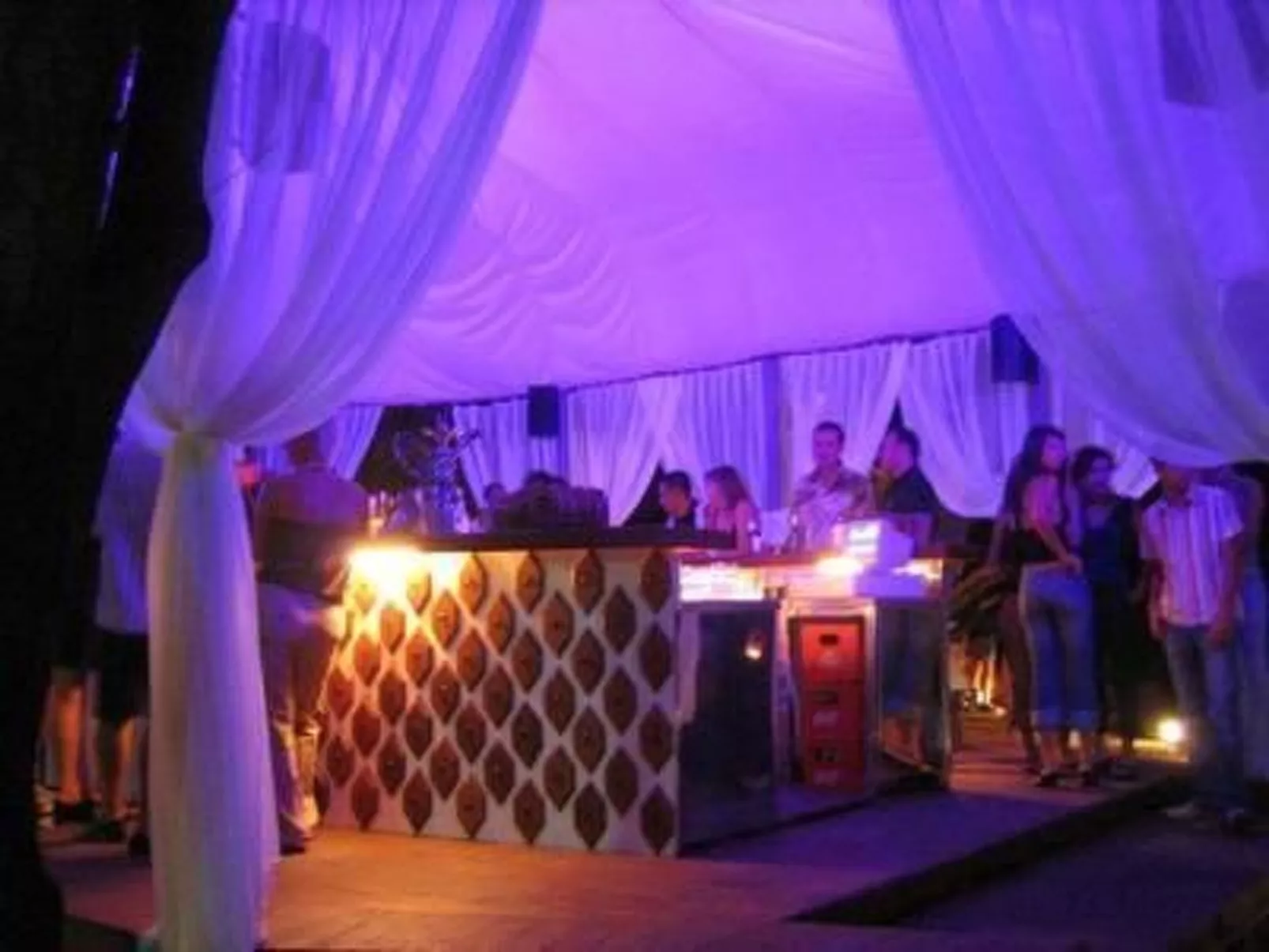 Mit Blick auf das Wasser-Buiten