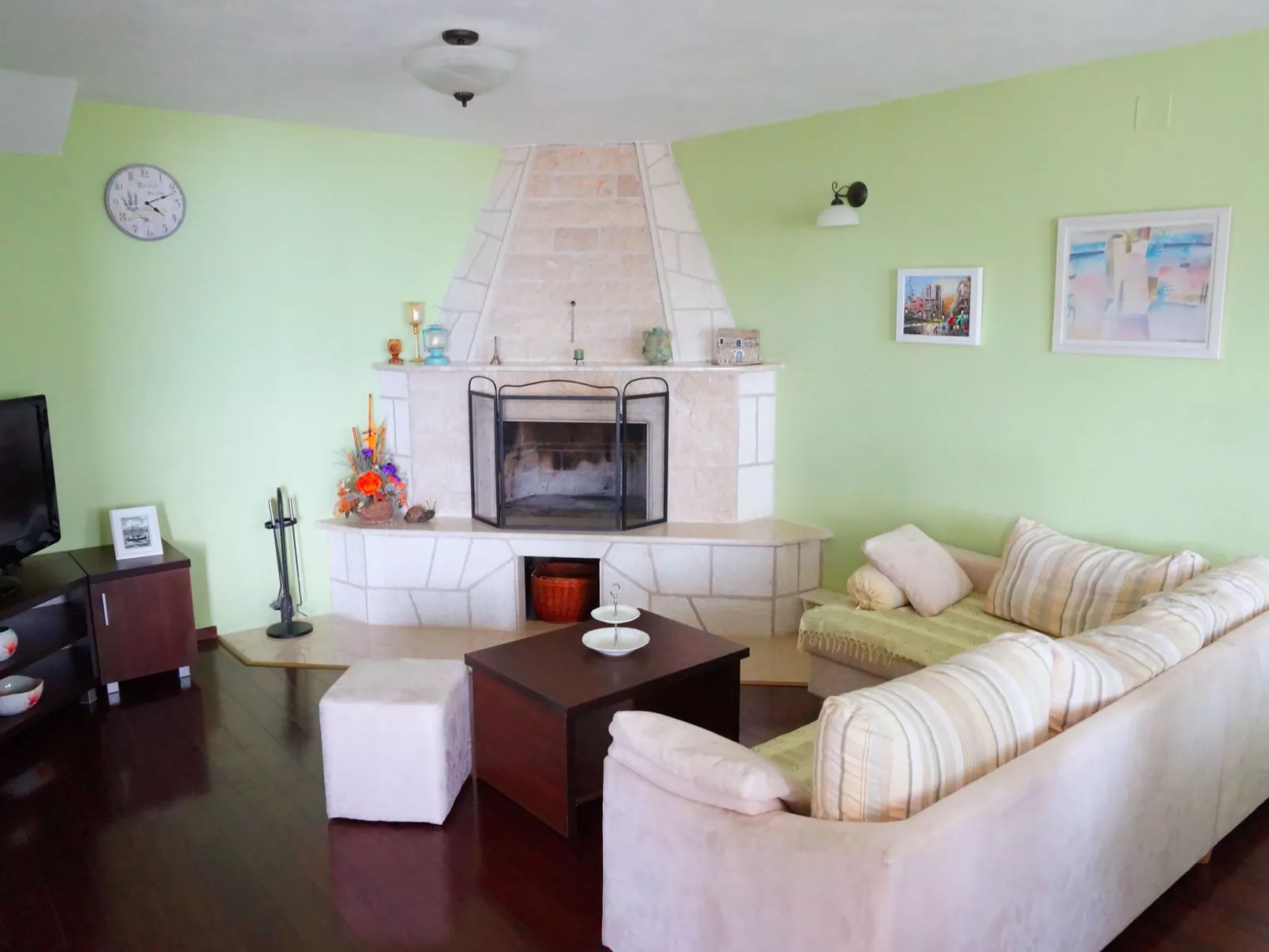 In Veliko Brdo mit Privatem Pool-Binnen