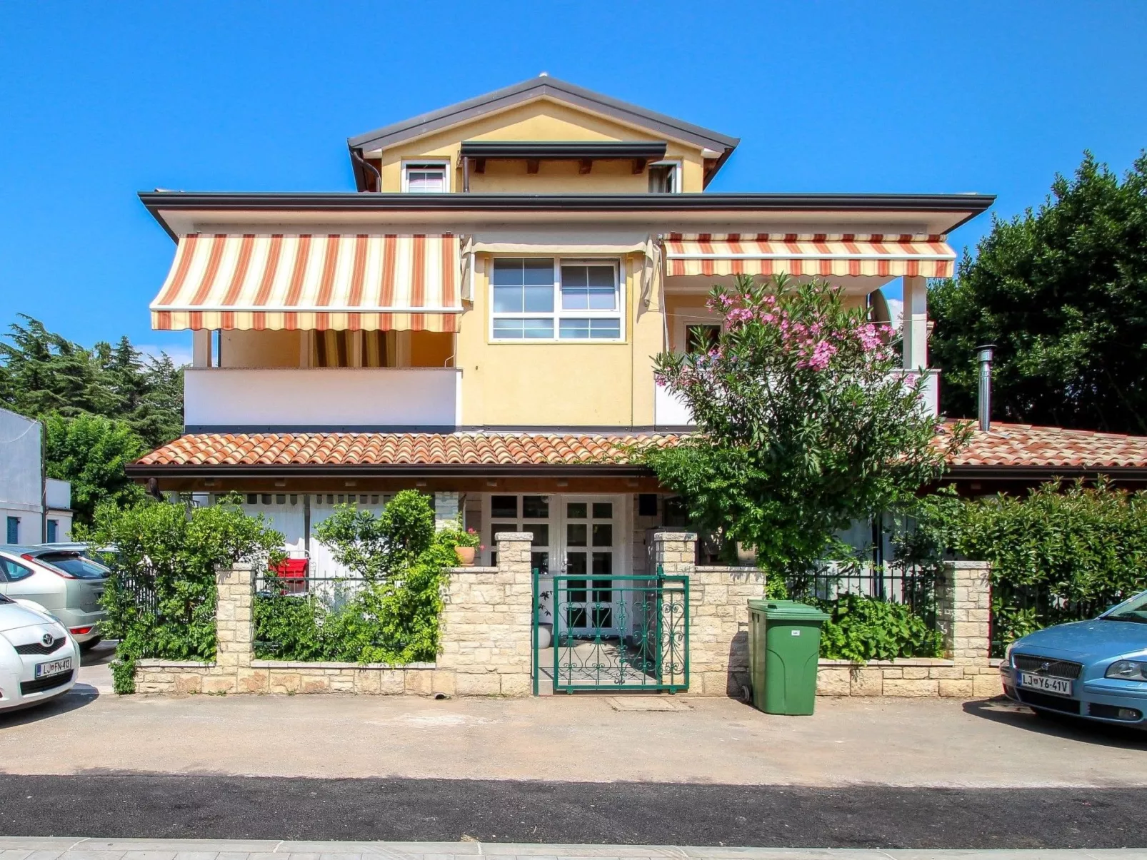 "Viviana" direkt am Strand-Buiten