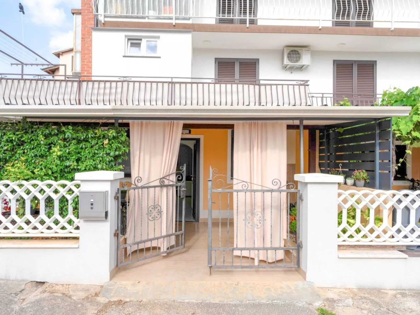 Für 2 Personen ca. 55 m&sup2; in Stancija Vinjeri Novigrad, Adriaküste Kroatien-Image-tags.info