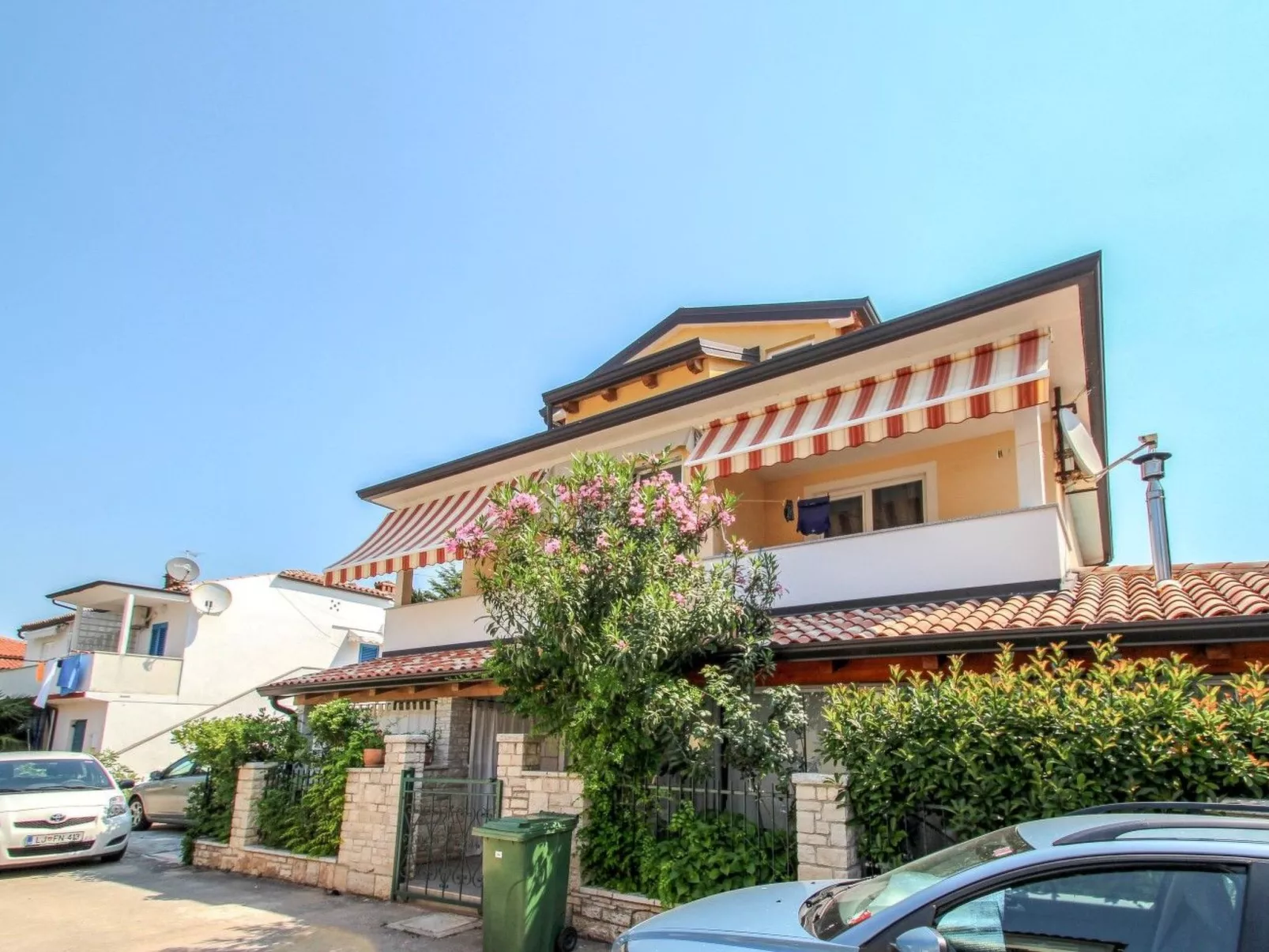 Wohnung "Viviana" mit Blick auf das Wasser-Buiten