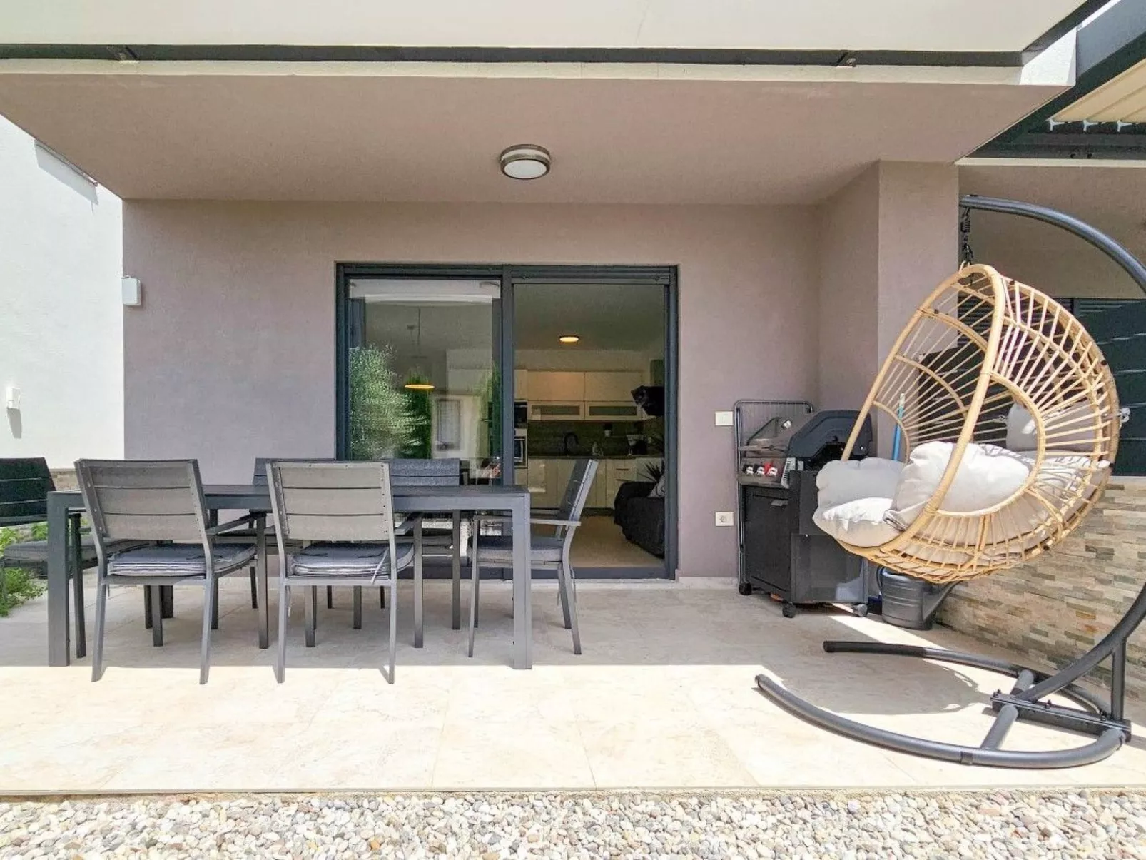 "Casa Petra" mit Terrasse-Binnen