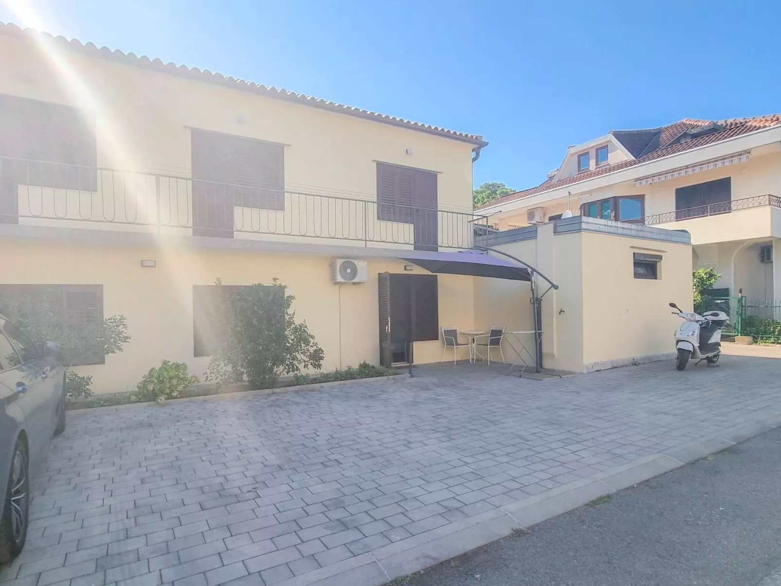 Für 2 Personen ca. 25 m&sup2; in Novigrad, Adriaküste Kroatien (Westküste von I - Buiten