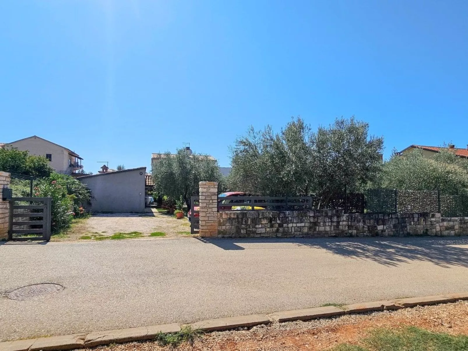 Wohnung für bis zu 6 Personen mit Schwimmbad-Image-tags.info