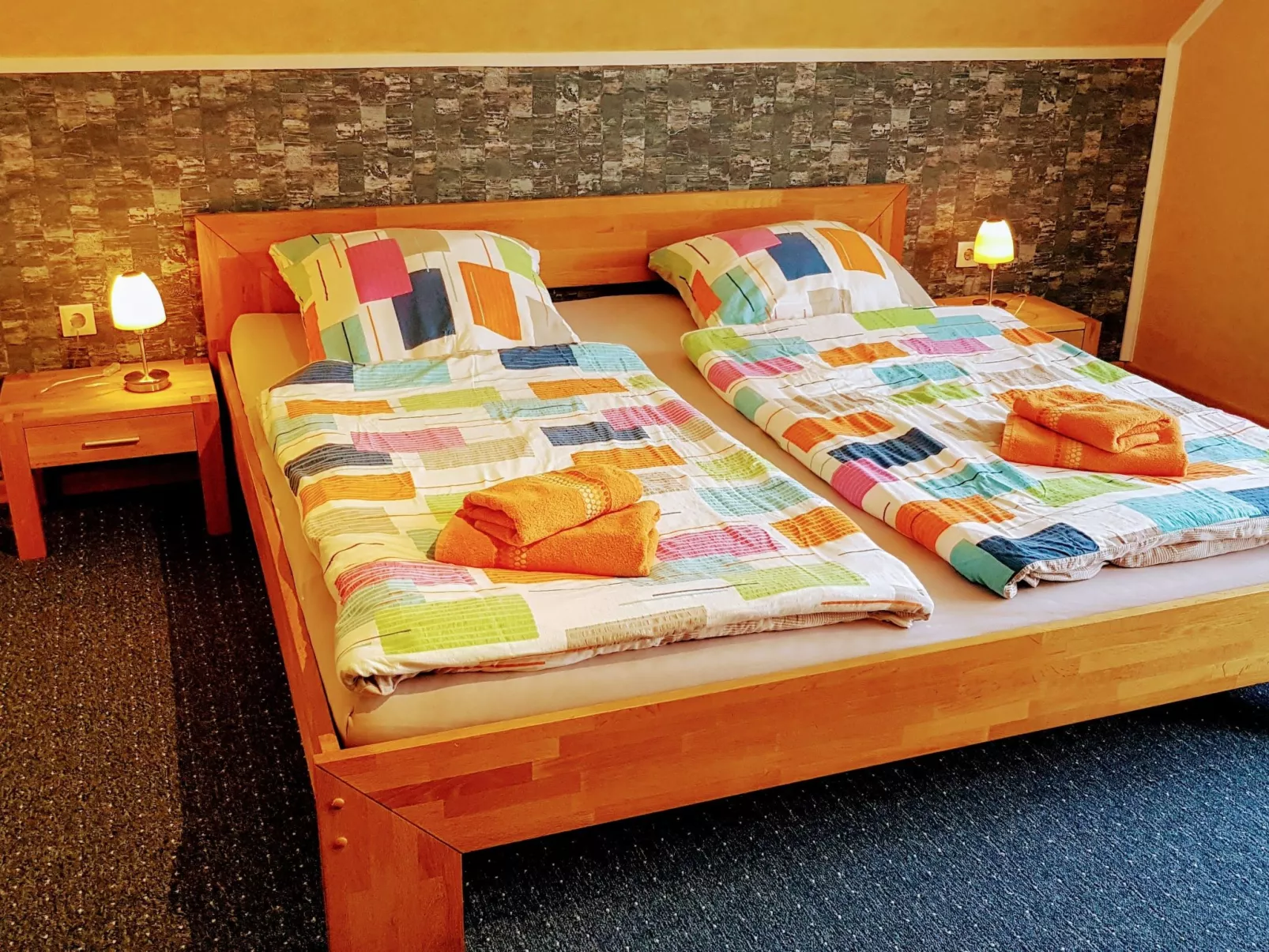 Ferienvilla mit Garten, Grill und Terrasse-Binnen