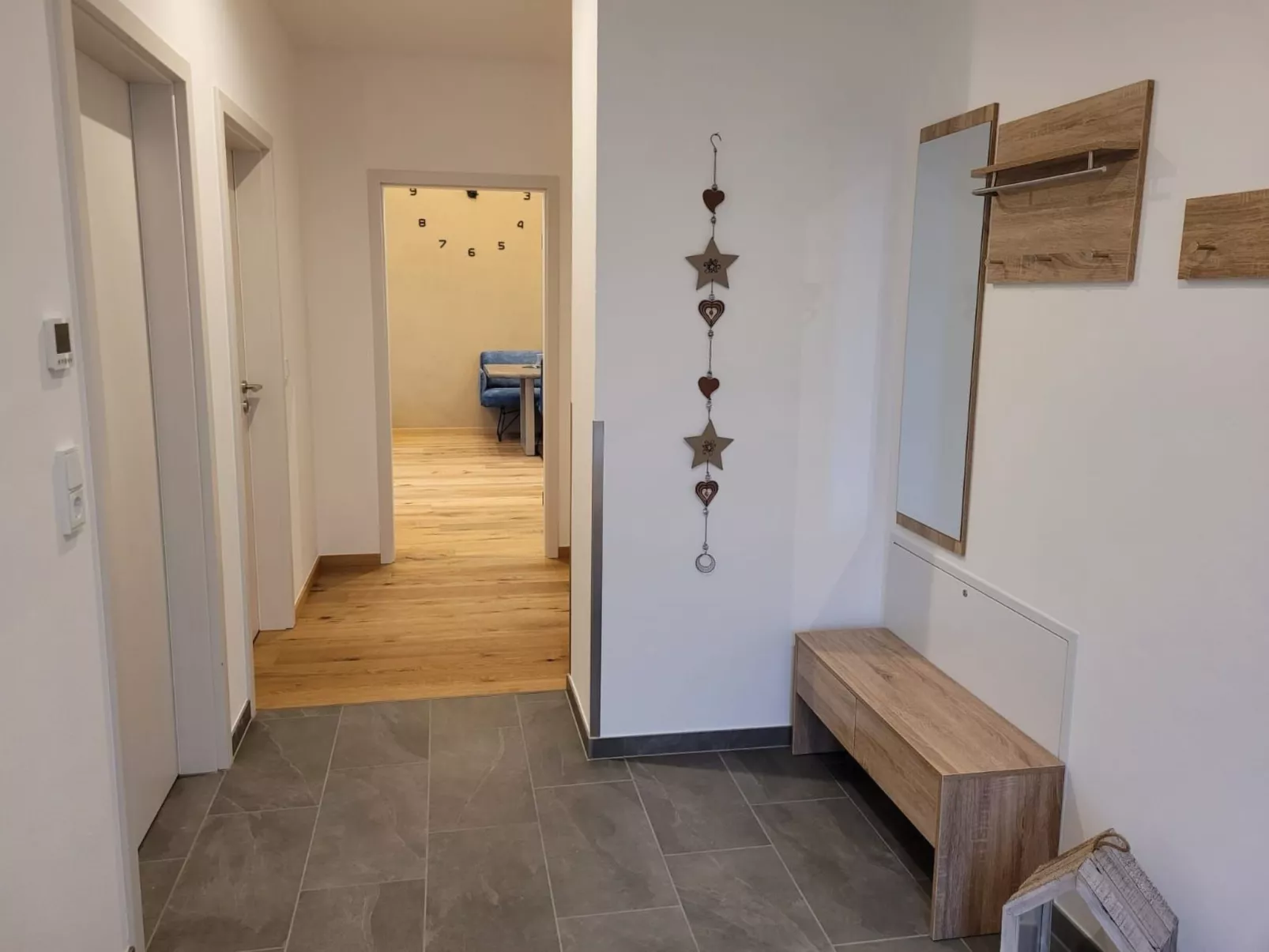 Appartement mit Balkon-Binnen