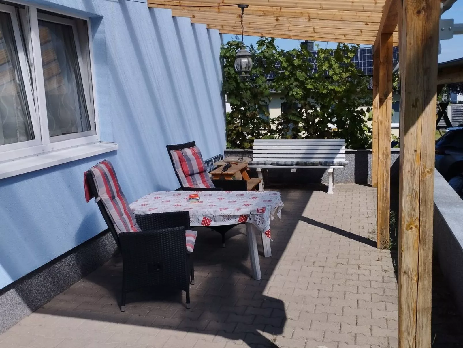 Haus im Grünen-Image-tags.info