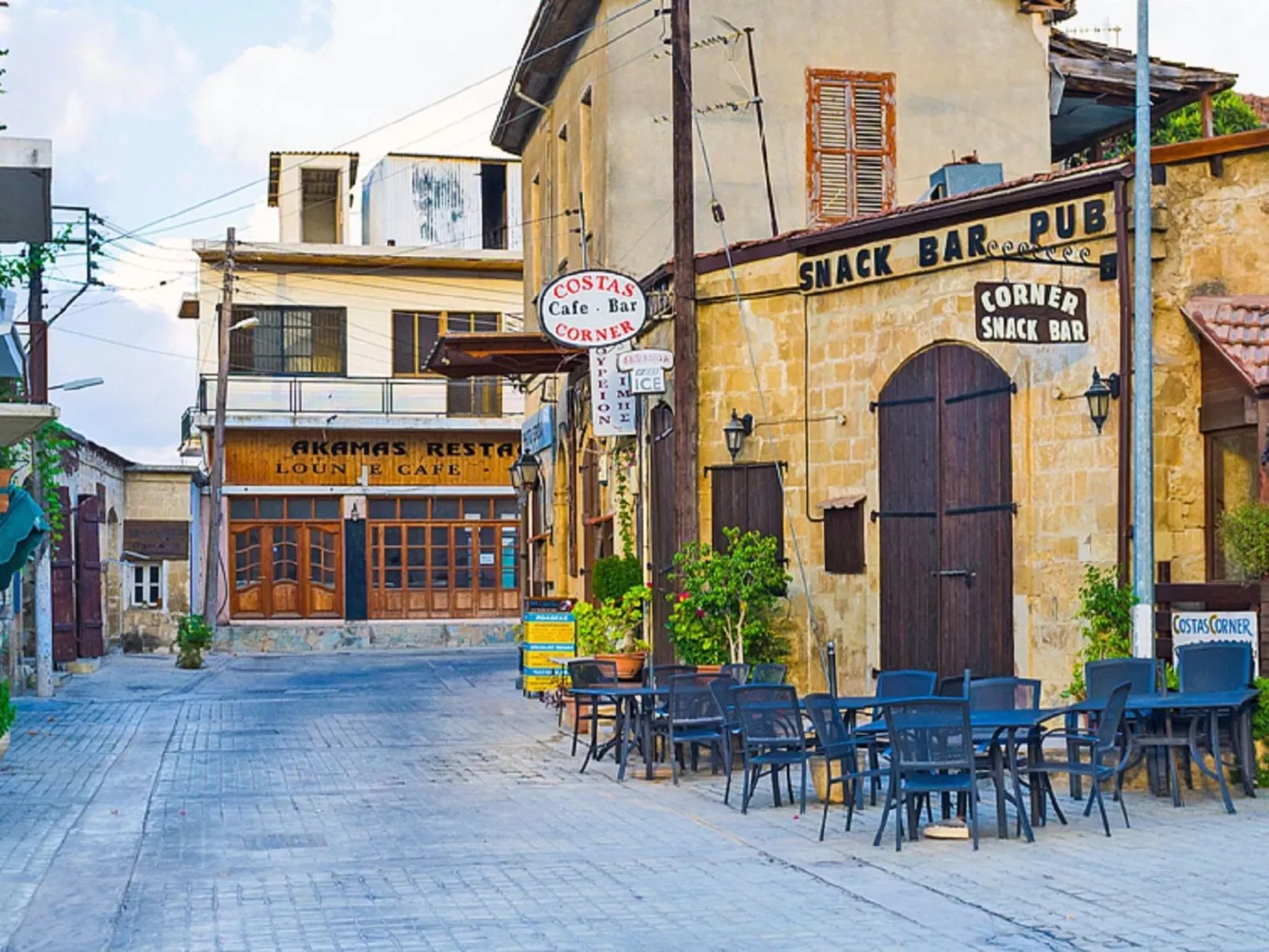 In Polis Chrysochous mit Offenem Kamin-Image-tags.info