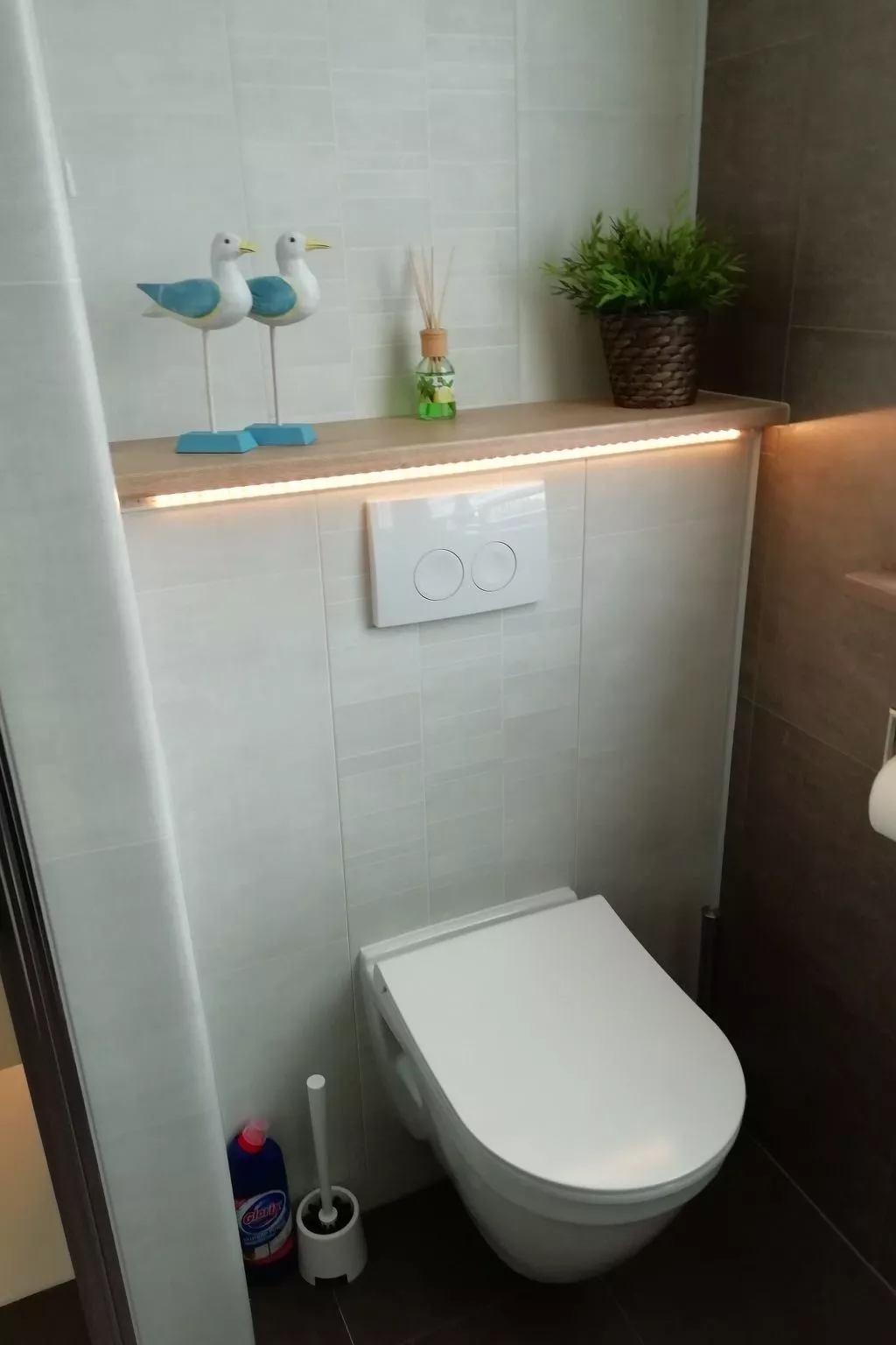 Einmalige, ruhige Ferienvilla im Grünen-Binnen