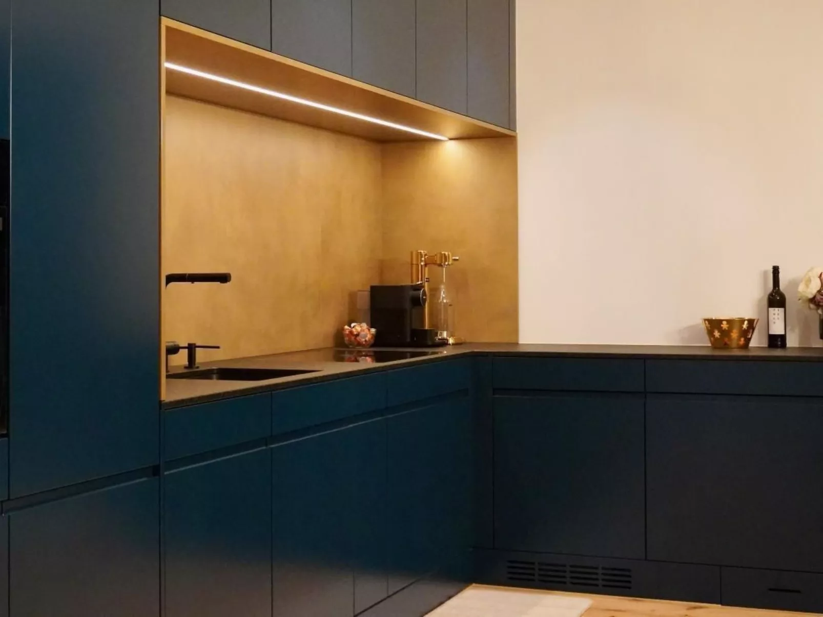 "Lakeview" - a design holiday home-Image-tags.info