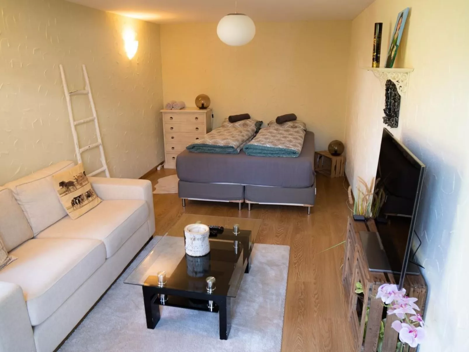 Cozy Accomodation Retreat for Families-Binnen