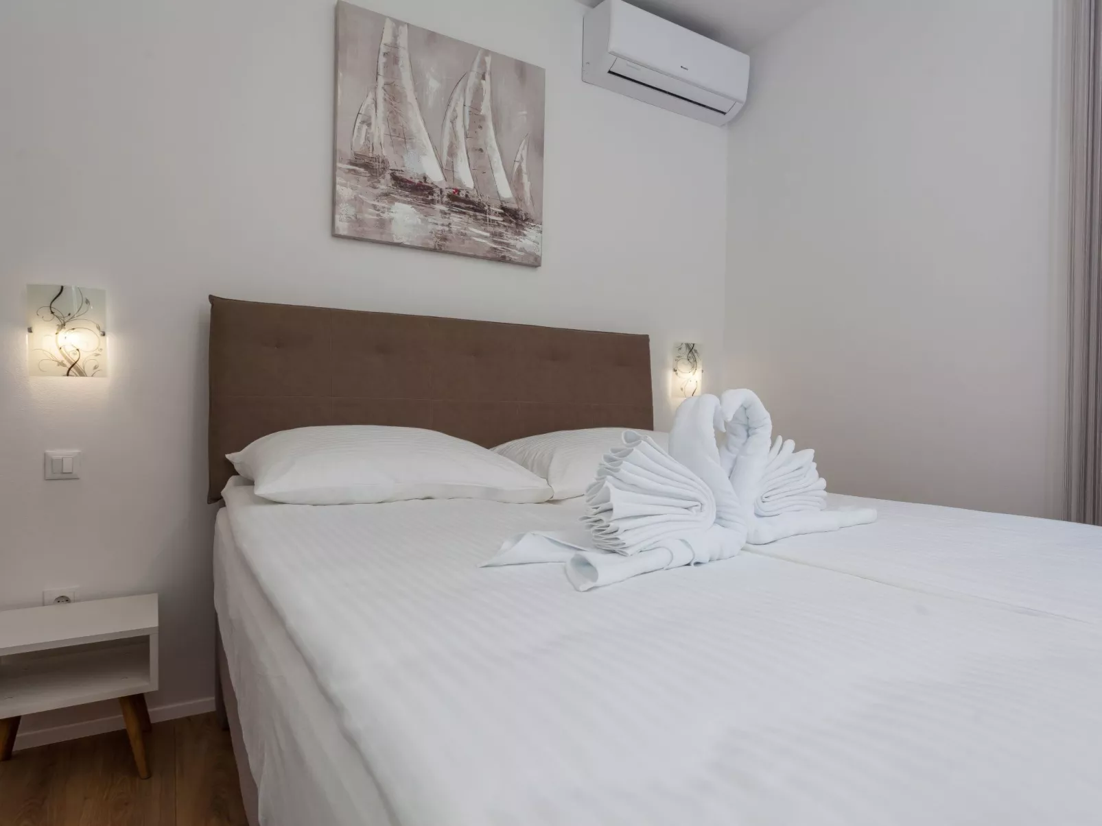 Wunderschöne Ferienvilla Lomari-Binnen