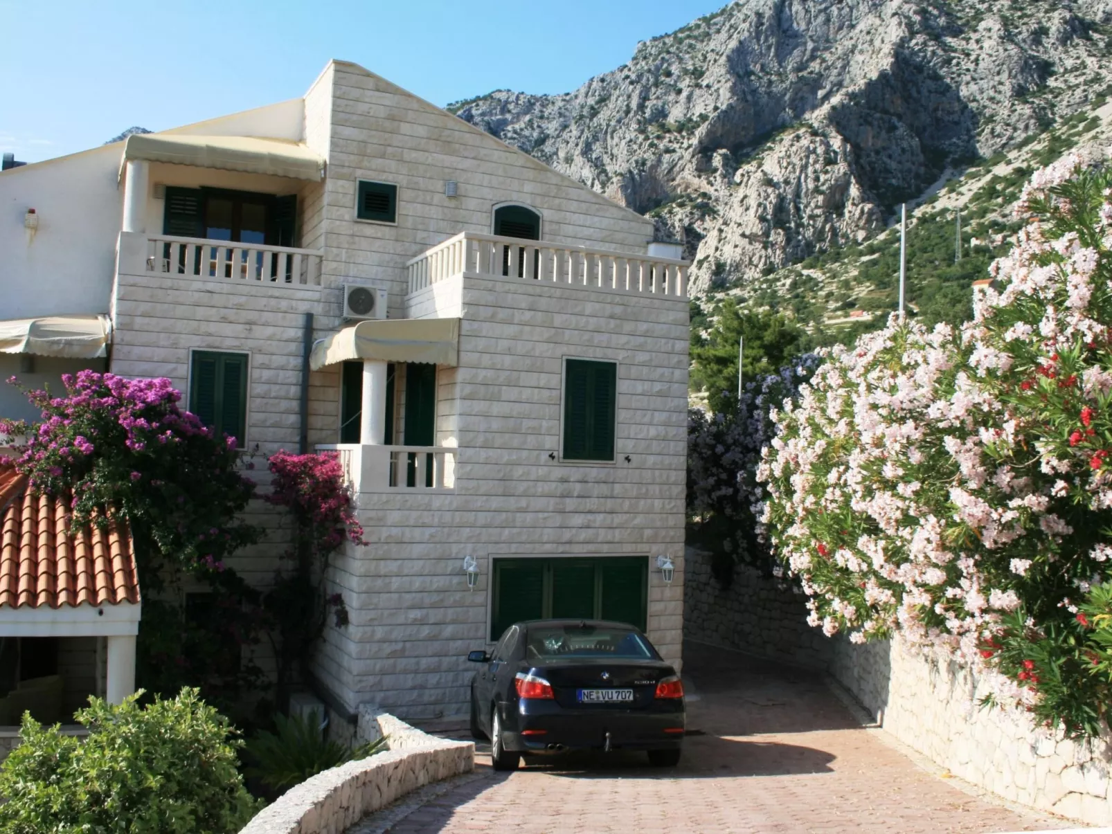 Villa Margitta mit Pool, Tennisplatz und Meerblick-Image-tags.info