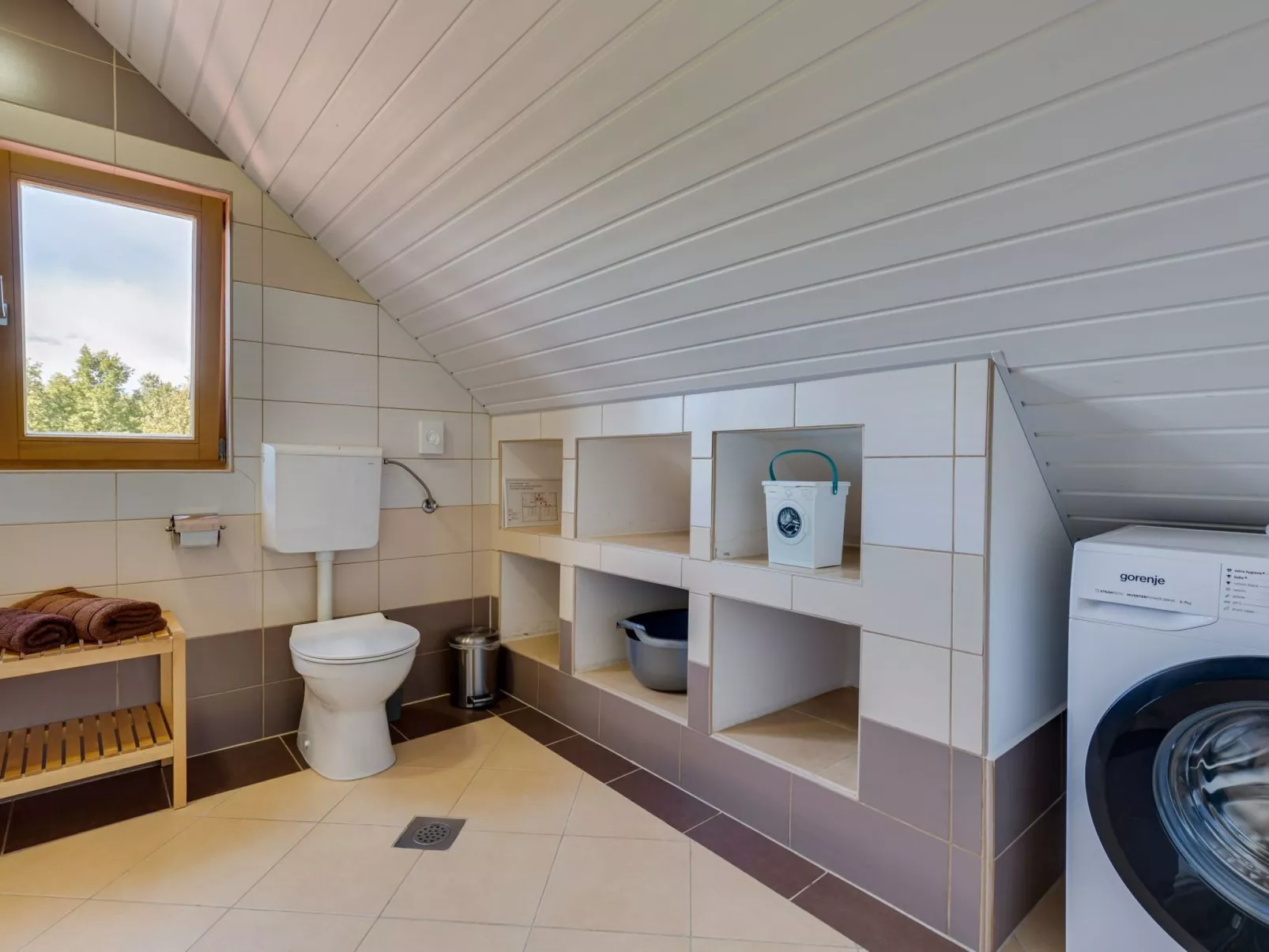 Mala vila Rebeka -großer SwimmingPool-Binnen