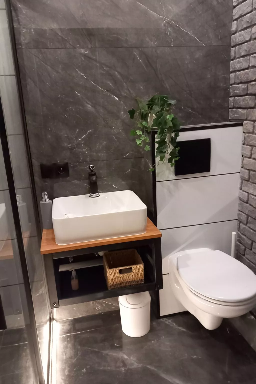 Magnolienhaus mit Sauna und Jacuzzi-Binnen