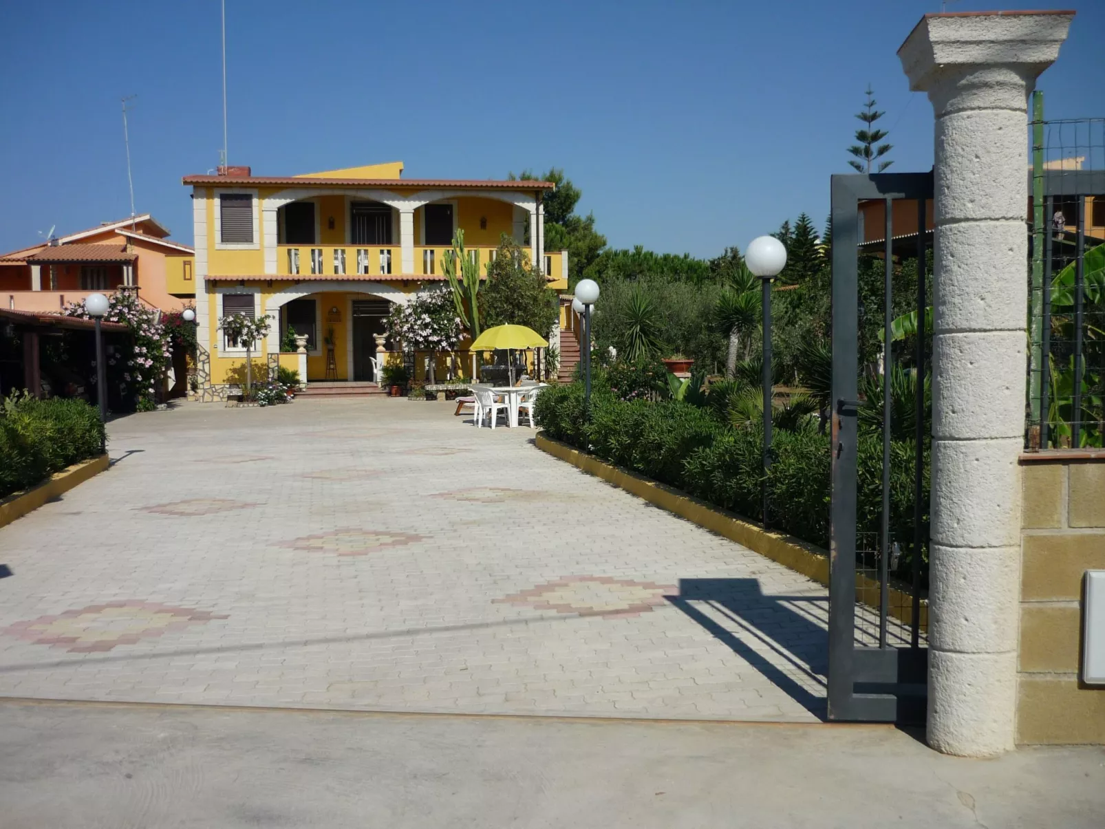 Haus in Licata mit Grill, Garten und Terrasse-Image-tags.info