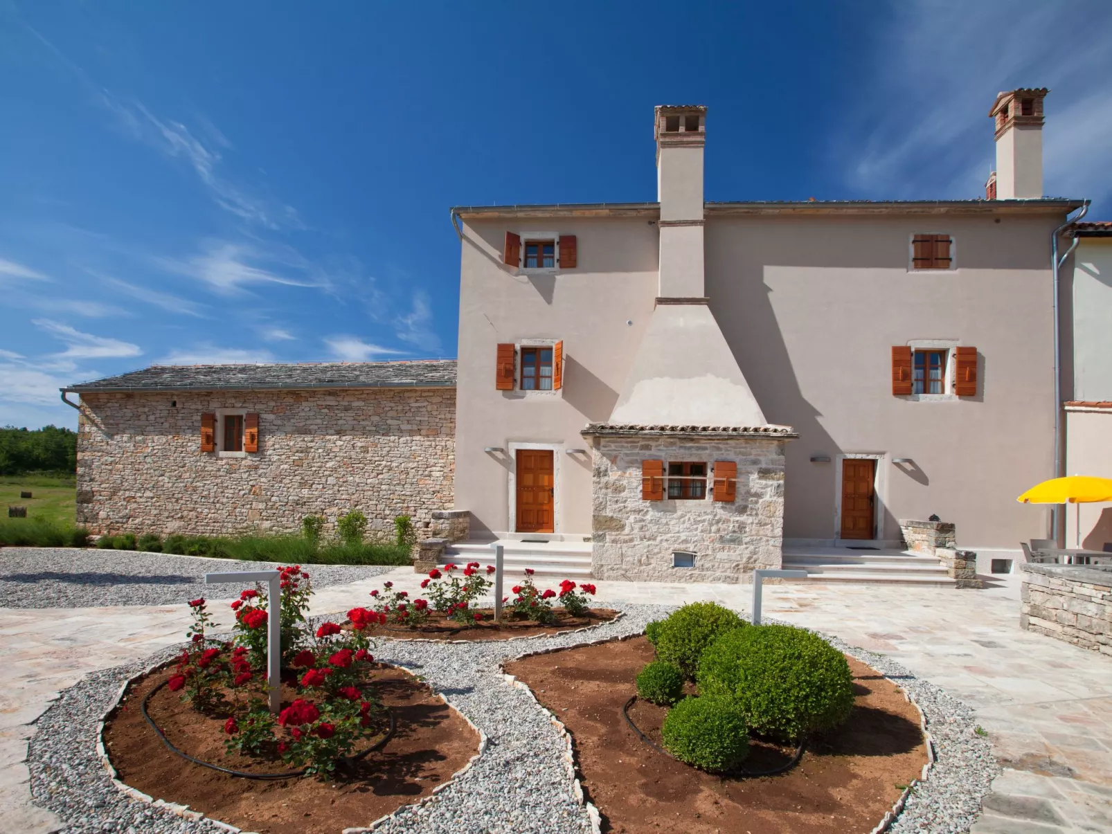 Villa Poropati, Groznjan, Istrien-Luxus Landgut mit 7 Schlafzimmern für bis zu-Buiten