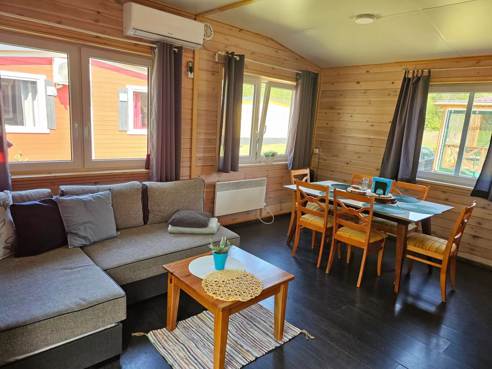 Ganzjahreshäuschen - blau-Binnen