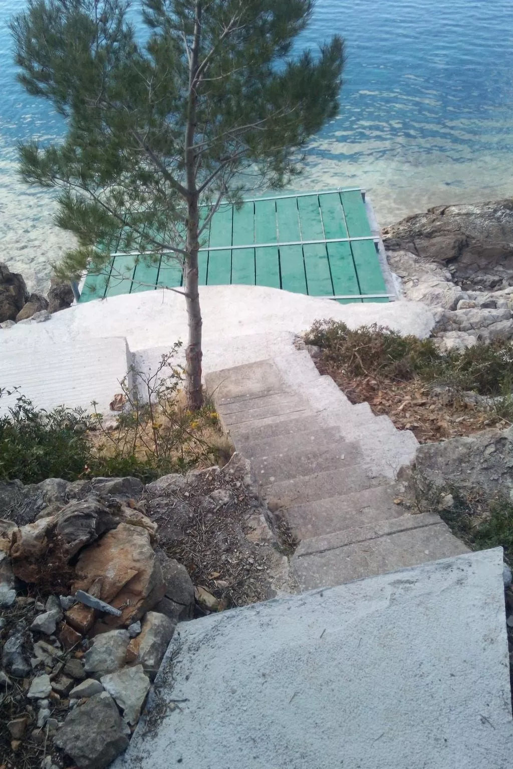 "vila Belveder" mit Infinity-Pool-Buiten