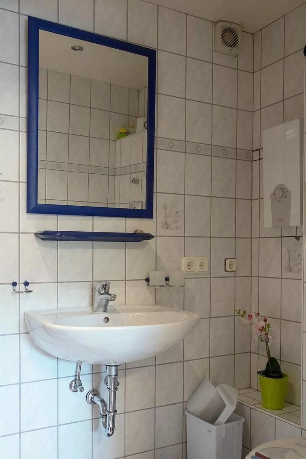 Mit Blick auf das Wasser-Binnen