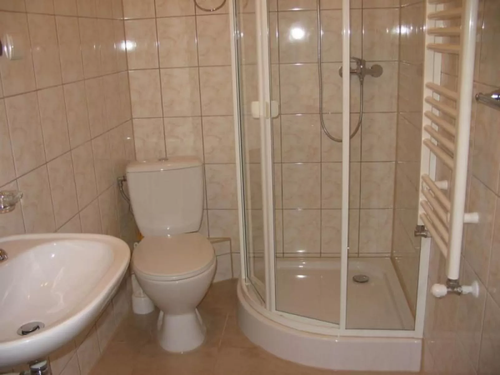 "Villa Petra" mit eigener Terrasse-Binnen