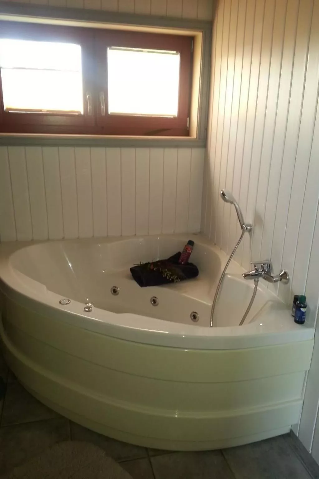 Pinto Béla-Image-tags.info