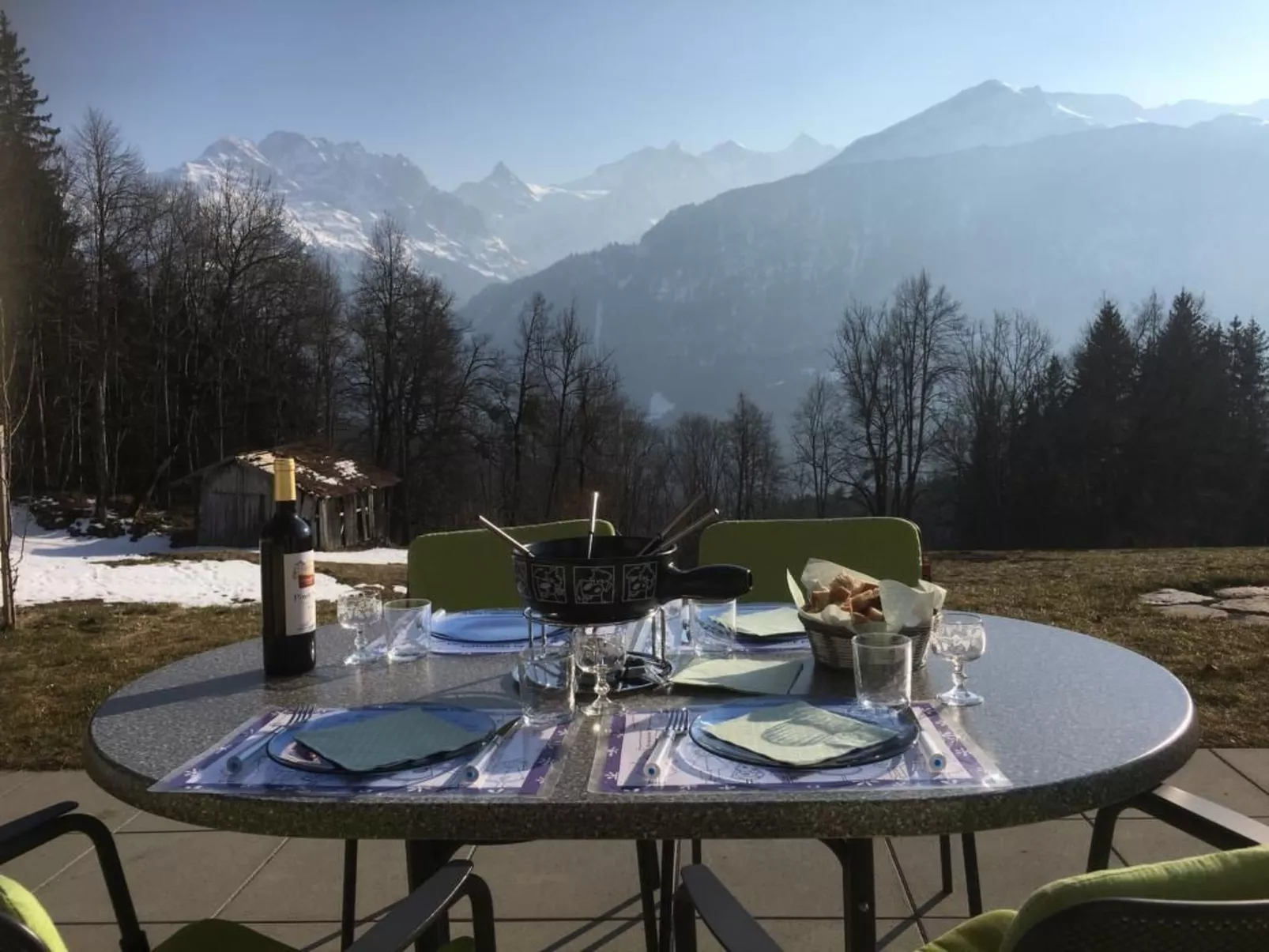 Mit Bergblick-Buiten