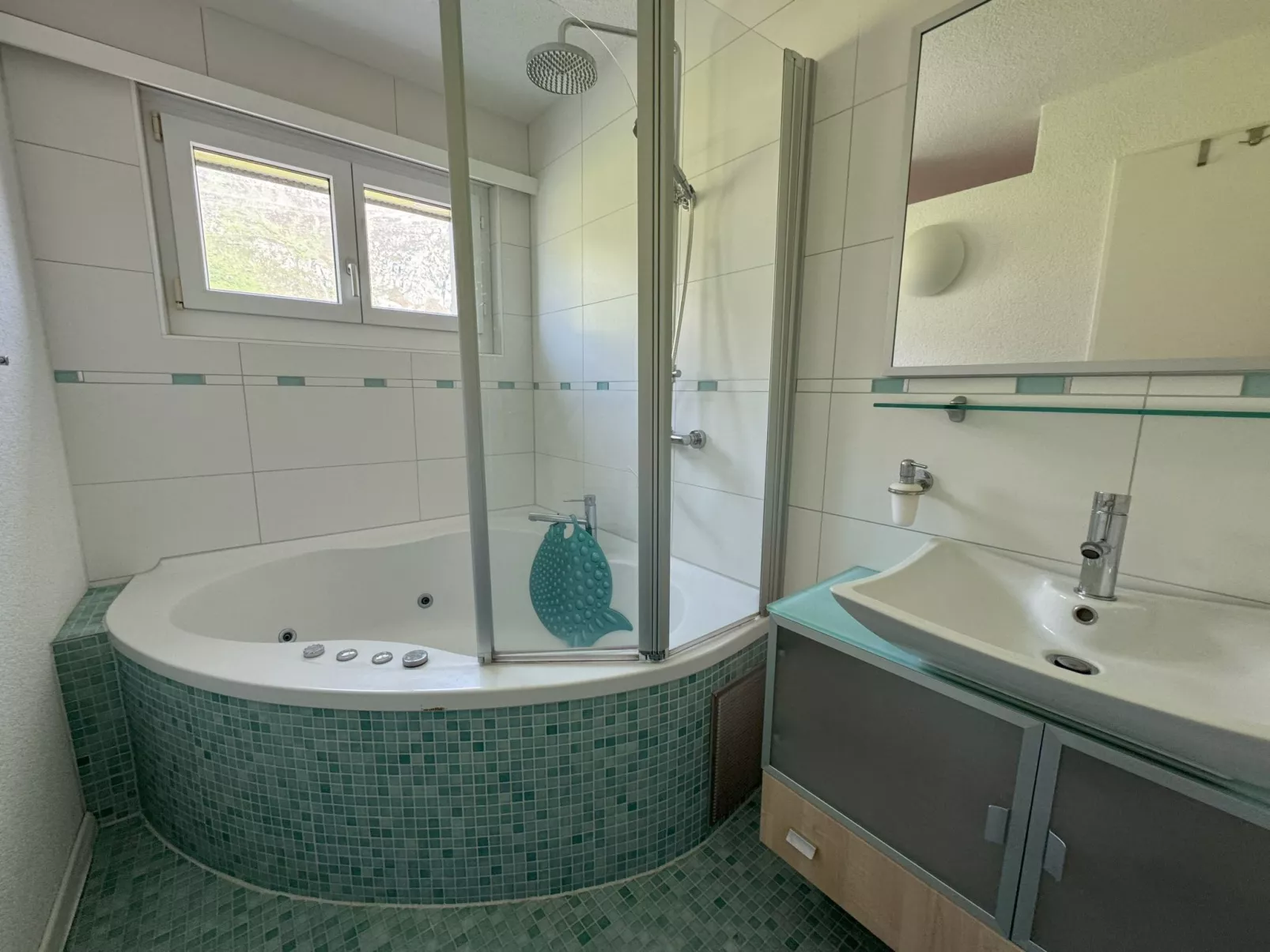 Modern eingerichtete Ferienwohnung in Andermatt-Binnen