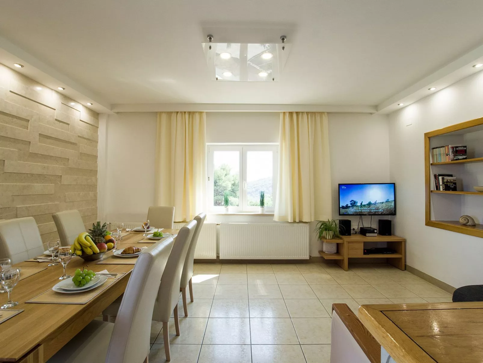 Ferienvilla "Lucian" mit Blick auf das Wasser-Binnen