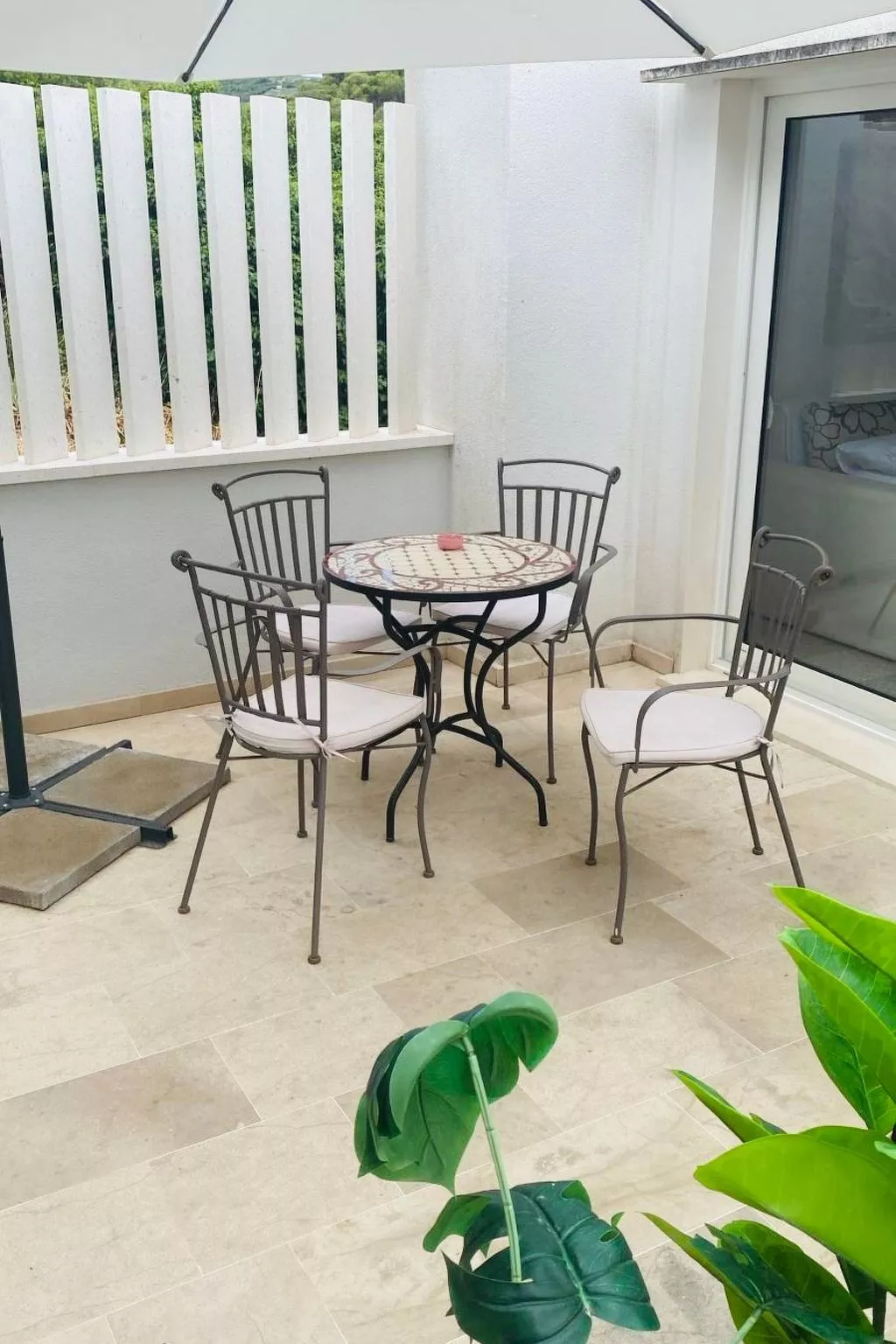 Wohnung in Povlja mit privatem Parkplatz-Image-tags.info