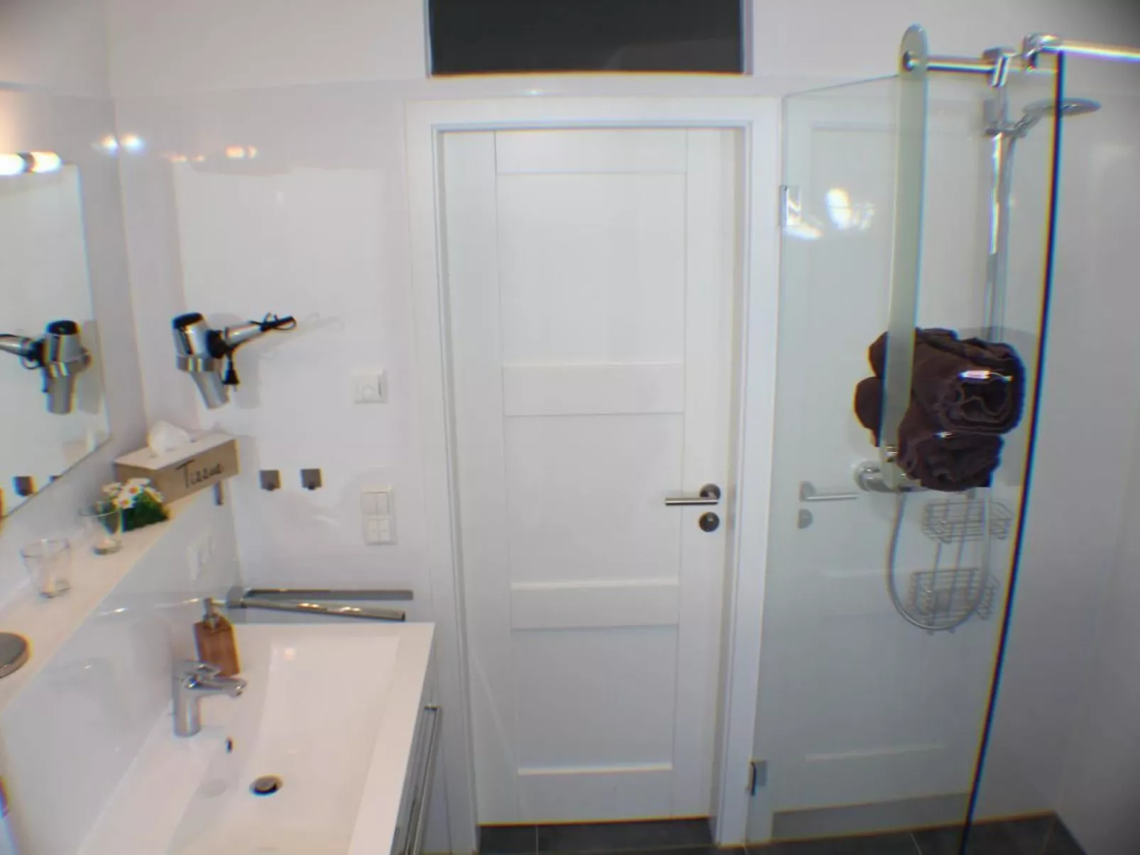 Mit Blick auf das Wasser-Binnen