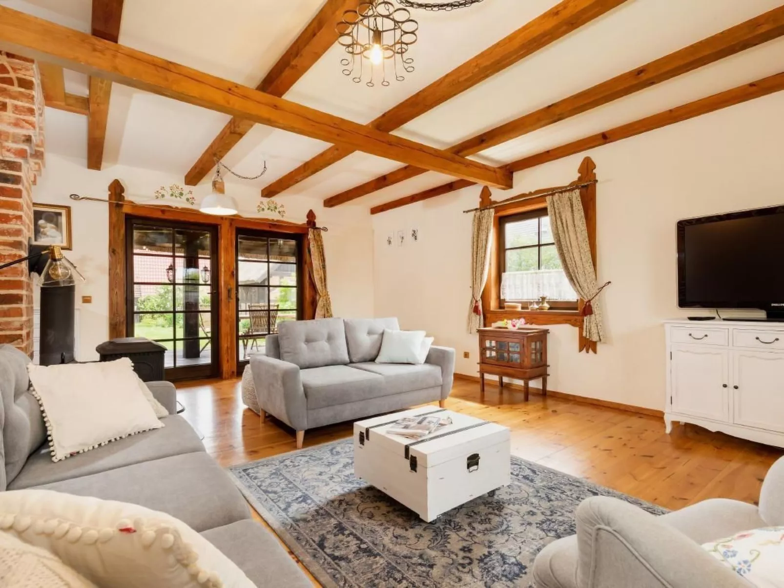 In Gąski mit Gepflegtem Garten-Binnen