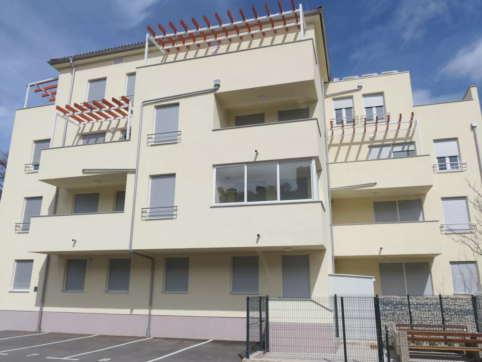 Wohnung "Torre" direkt am Wasser-Buiten