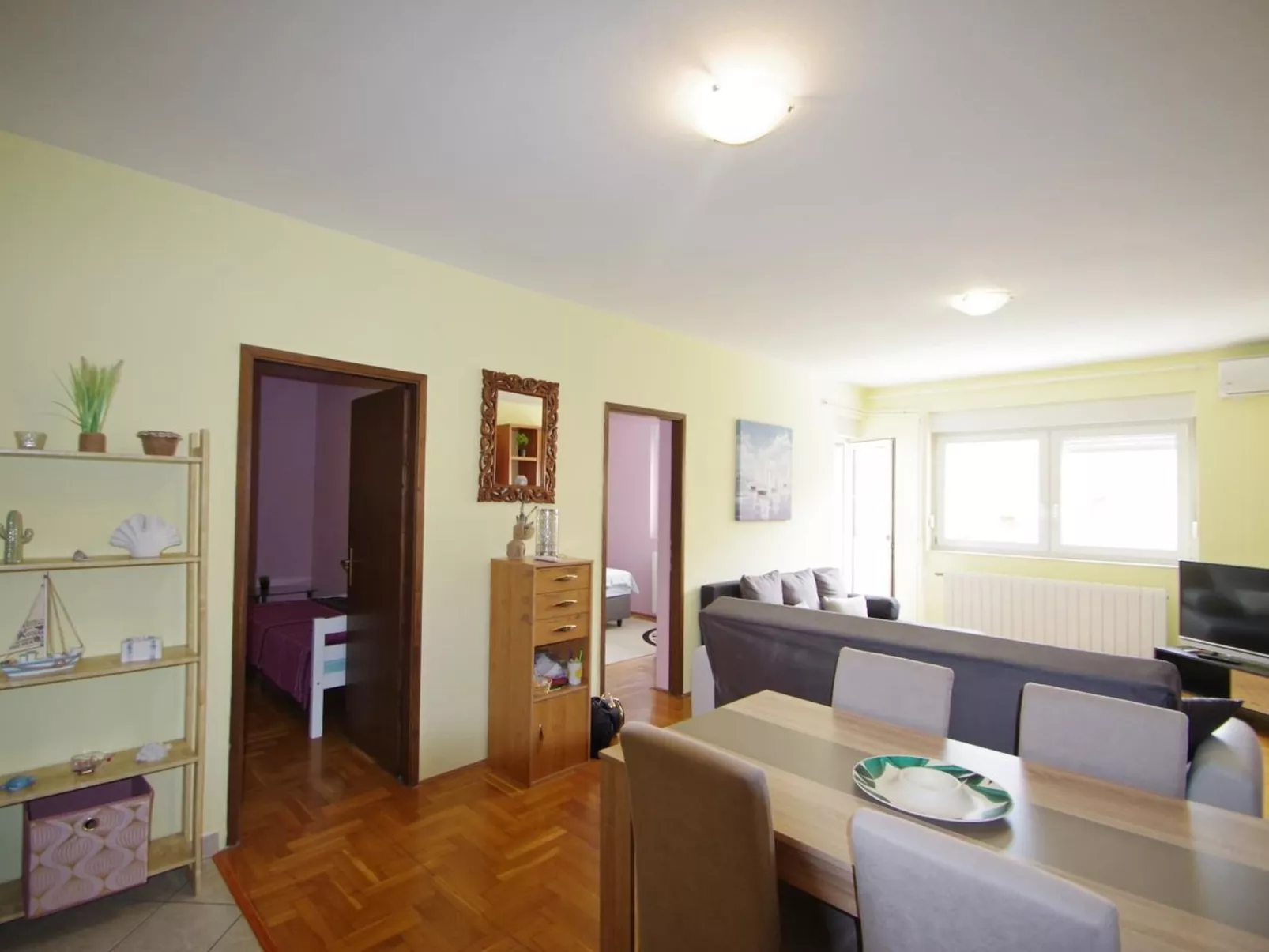 "Julije"-Image-tags.info